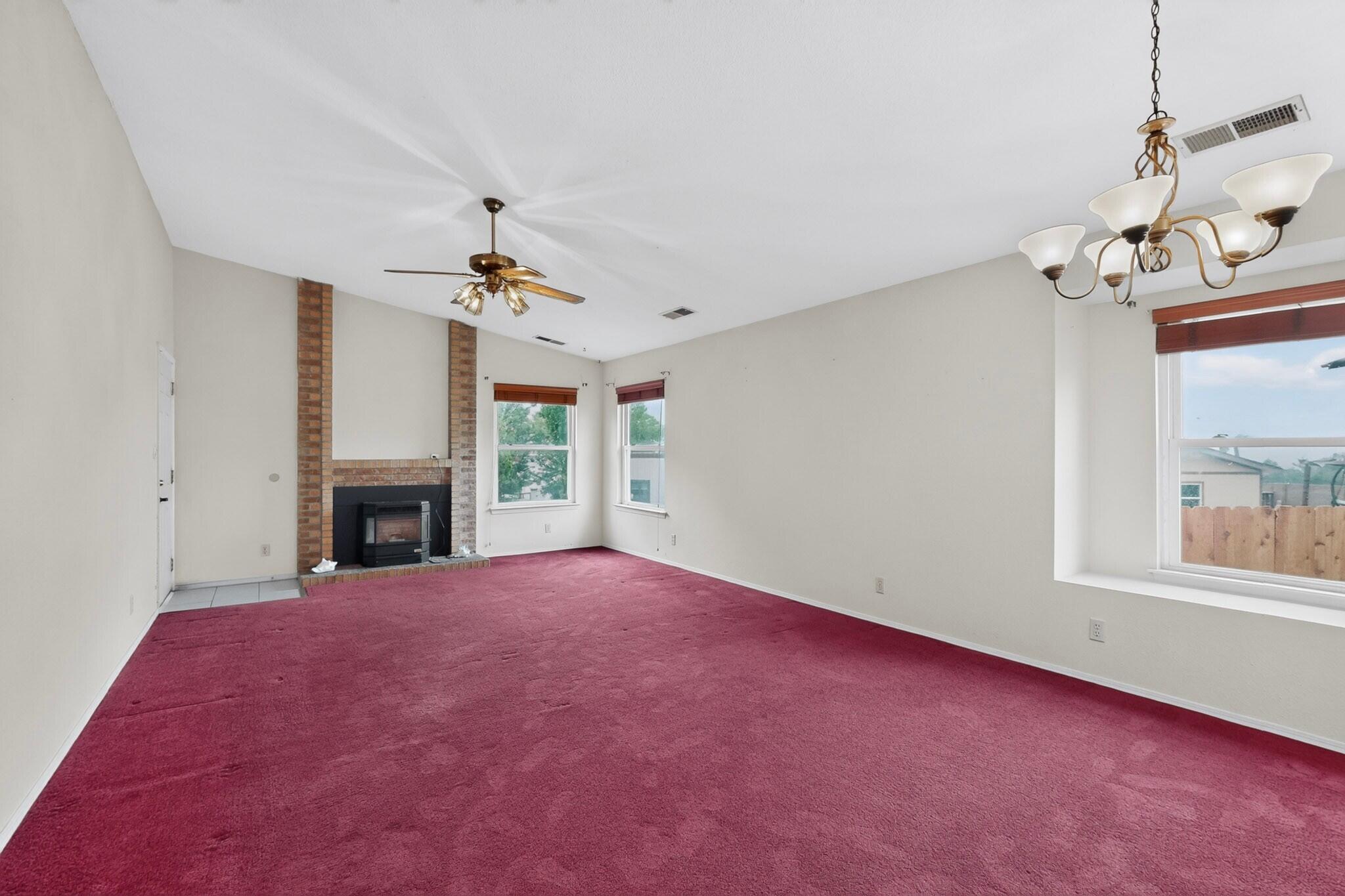 13800 Paseo Vista NE
