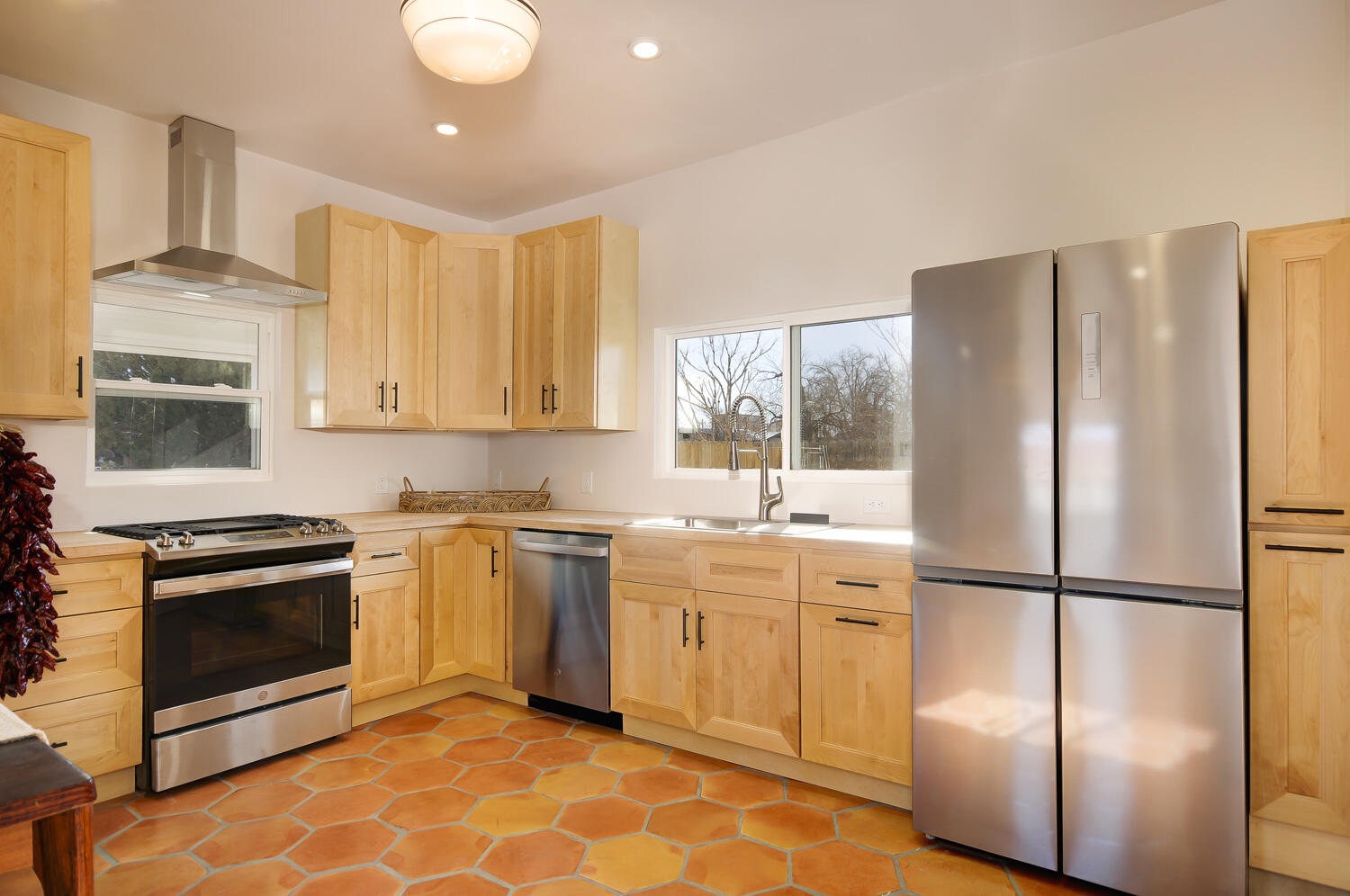 1325 8th Street NW