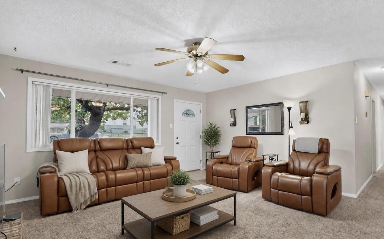 6 Kemm Drive