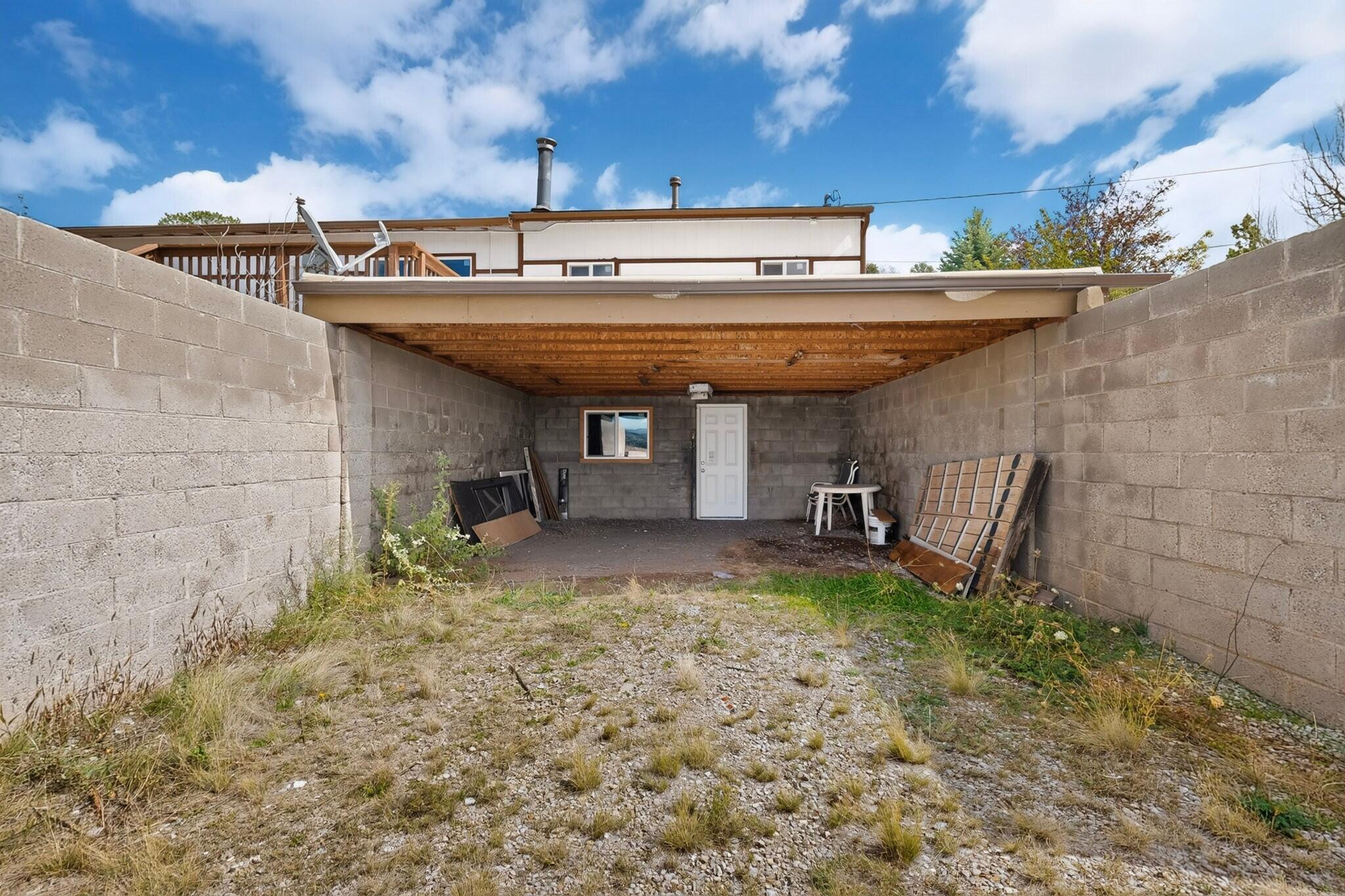 61 East Trail