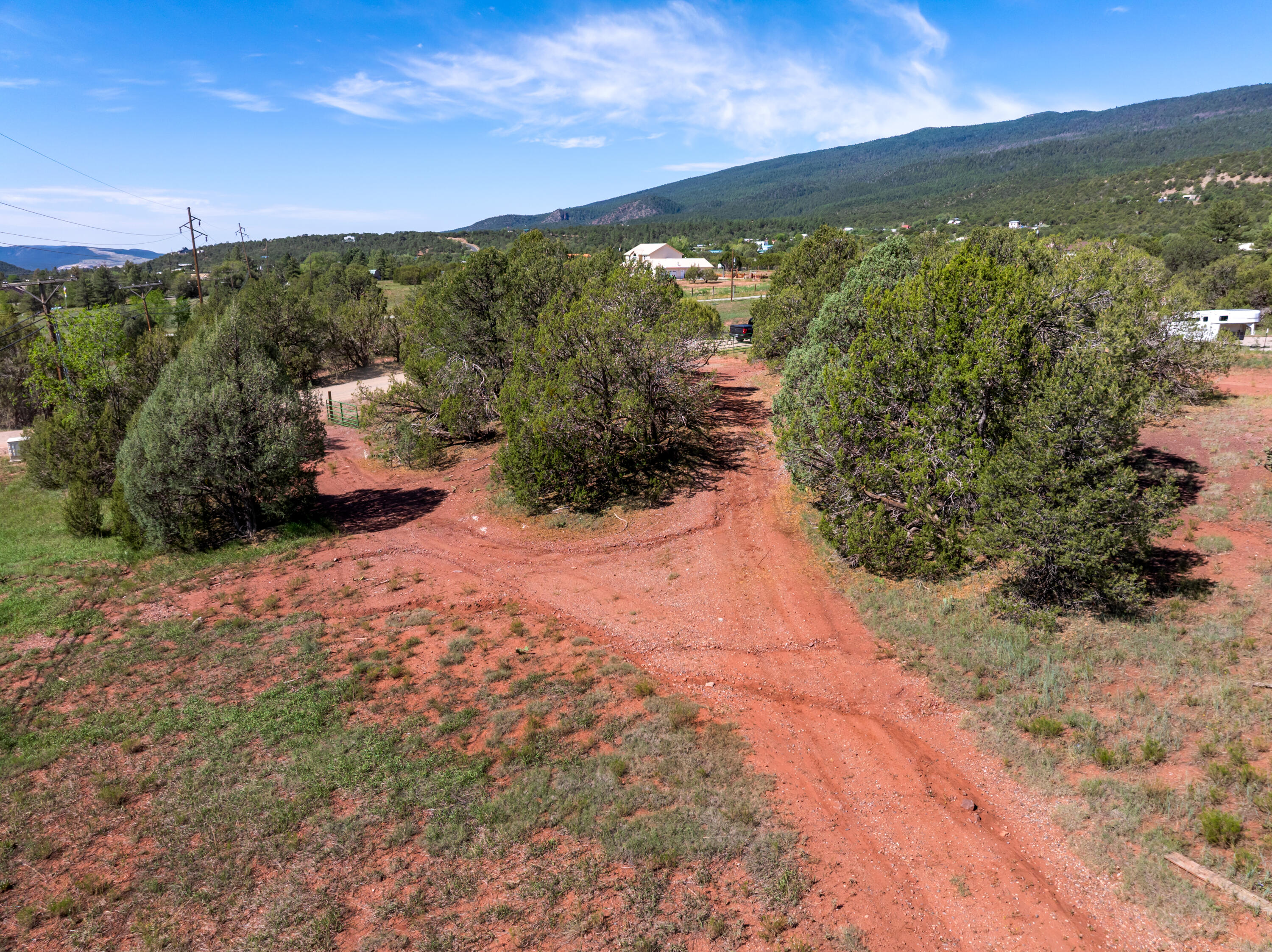 2-B Snowline Road