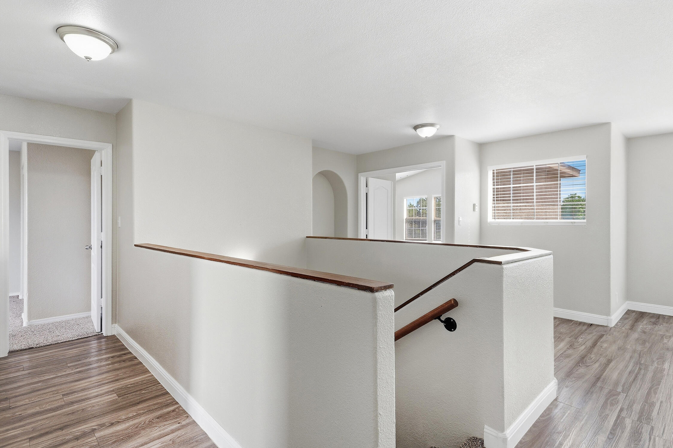 721 Valley Meadows Drive NE