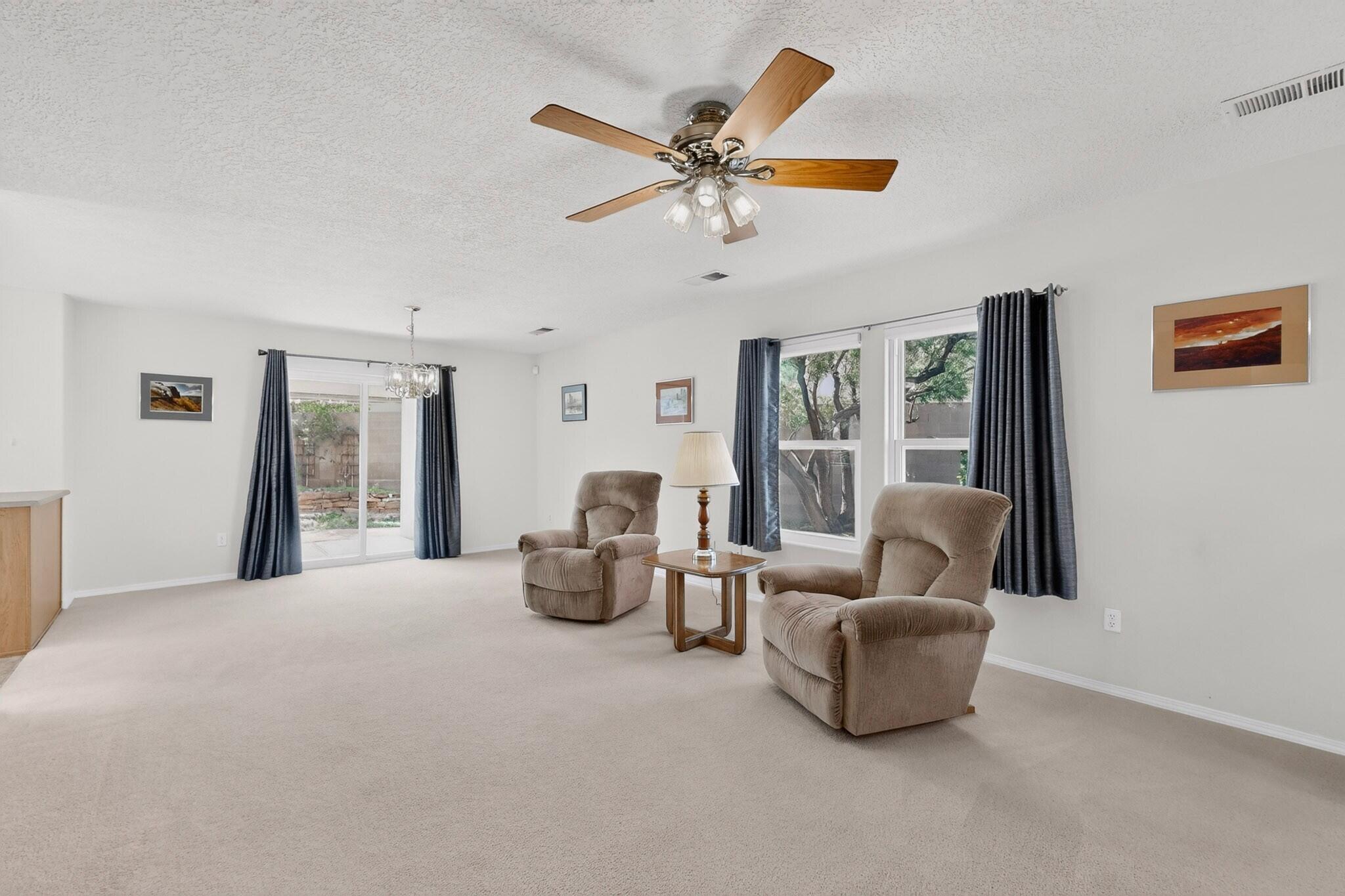 12424 Smokey Mountain Way NE