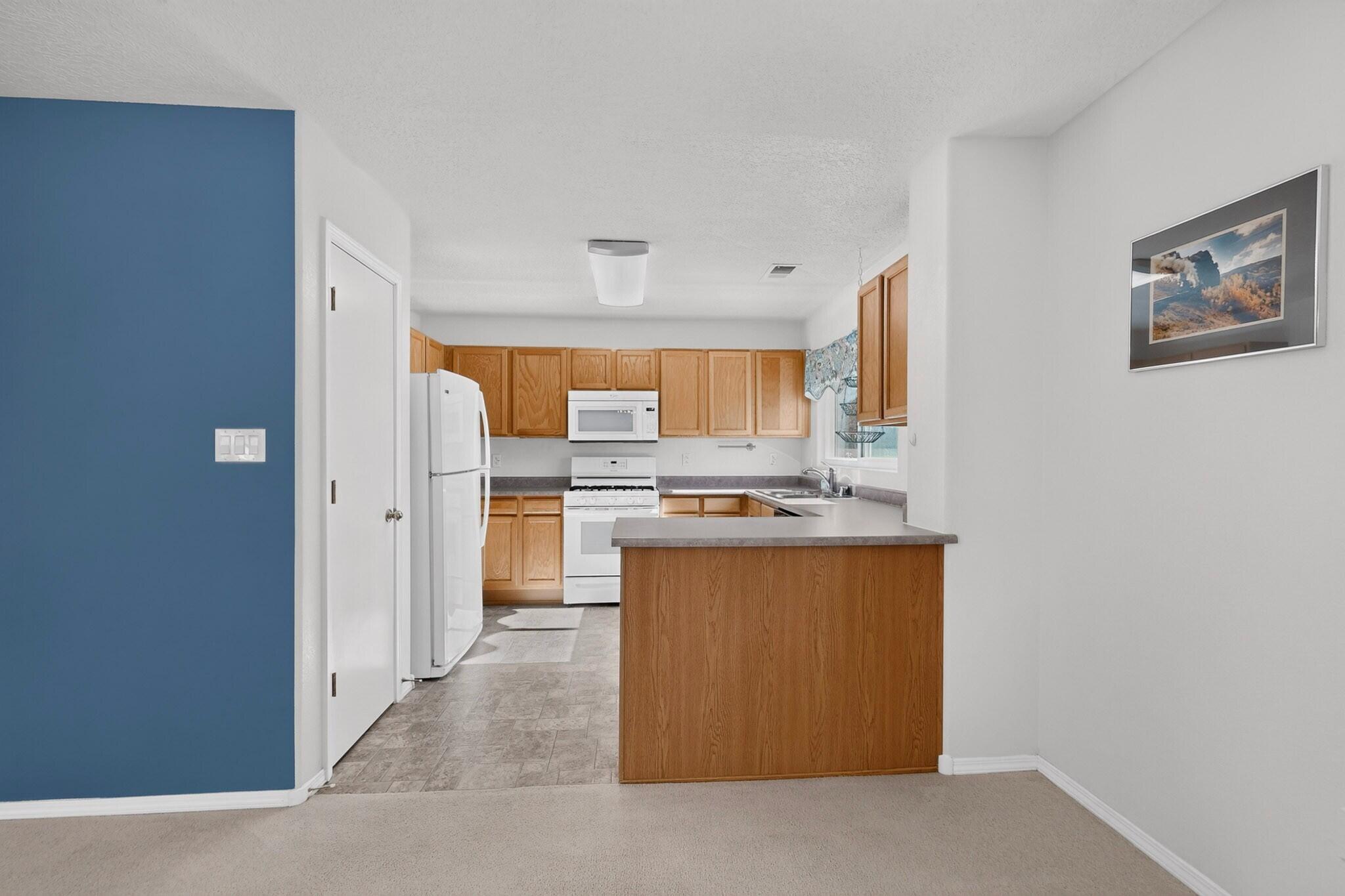 12424 Smokey Mountain Way NE