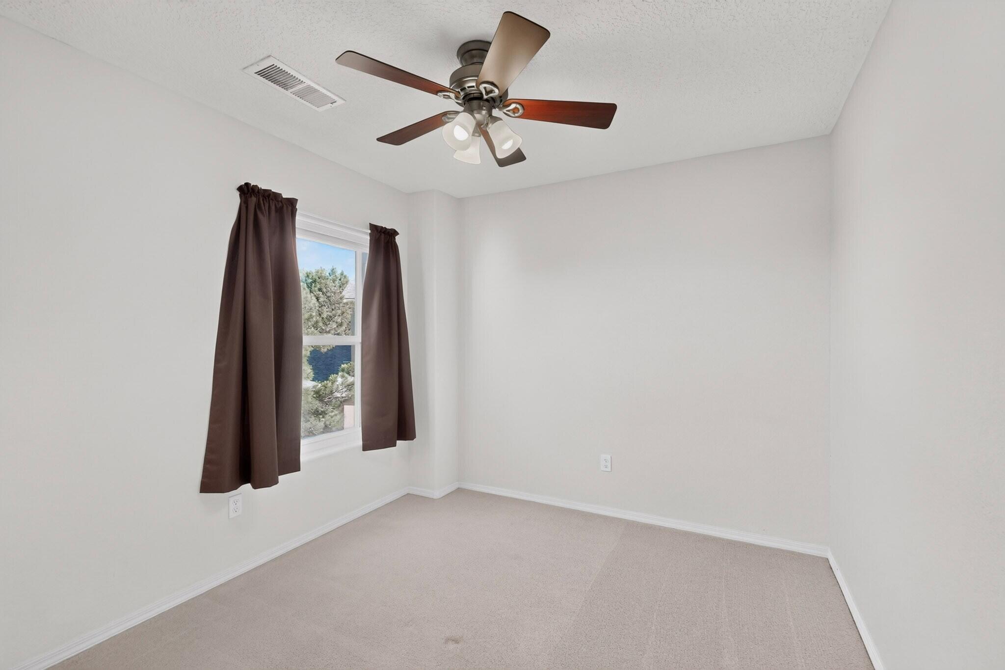 12424 Smokey Mountain Way NE