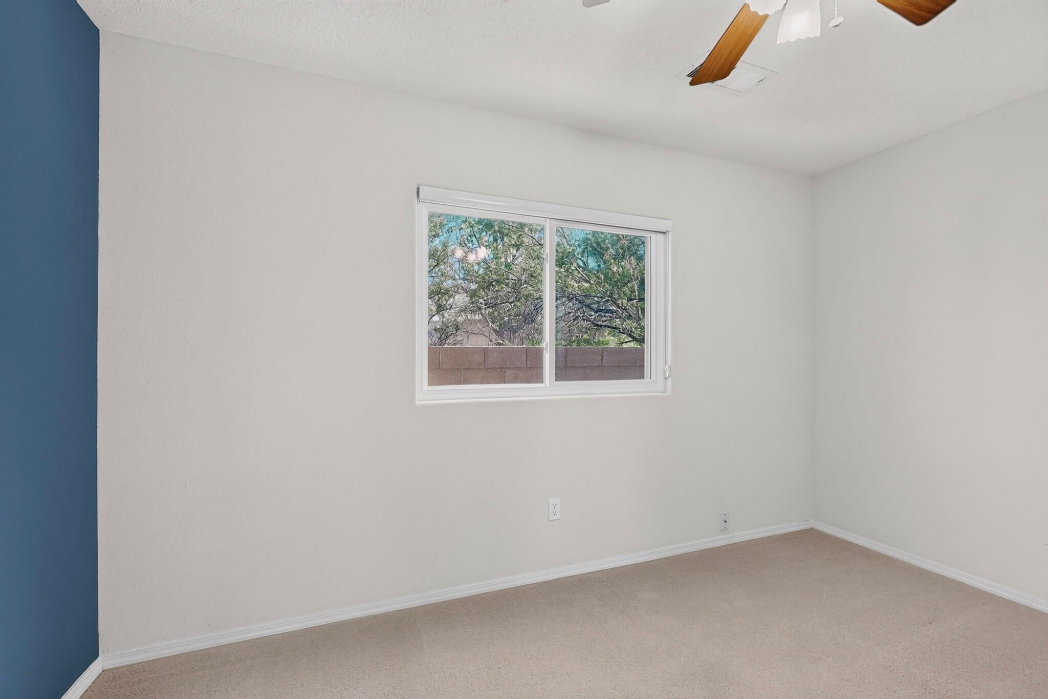 12424 Smokey Mountain Way NE