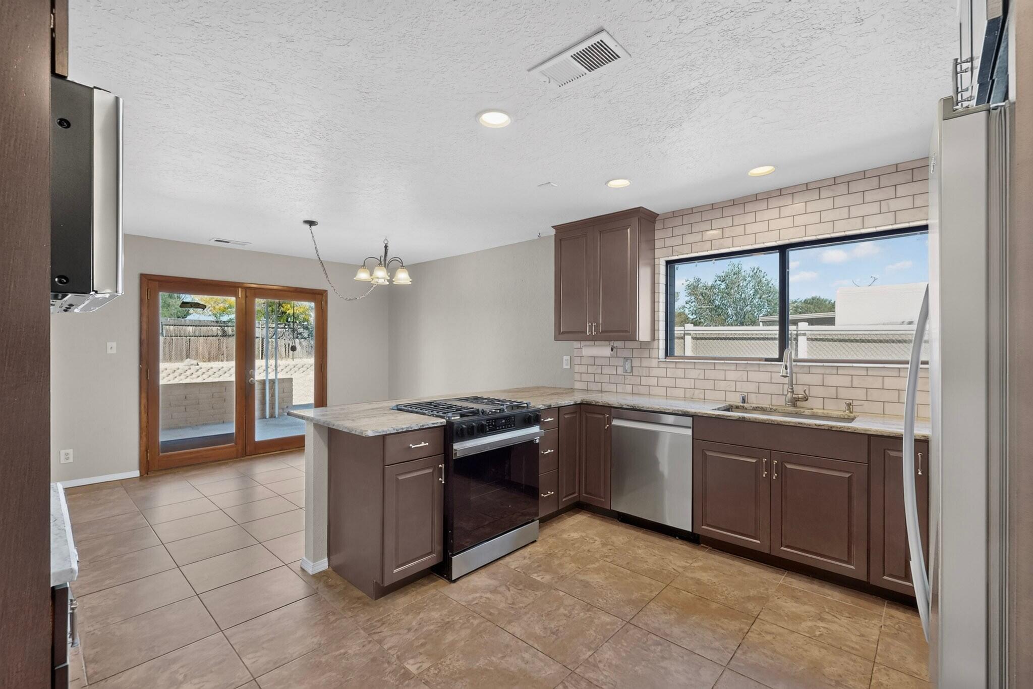 209 Villa Verde Drive SE