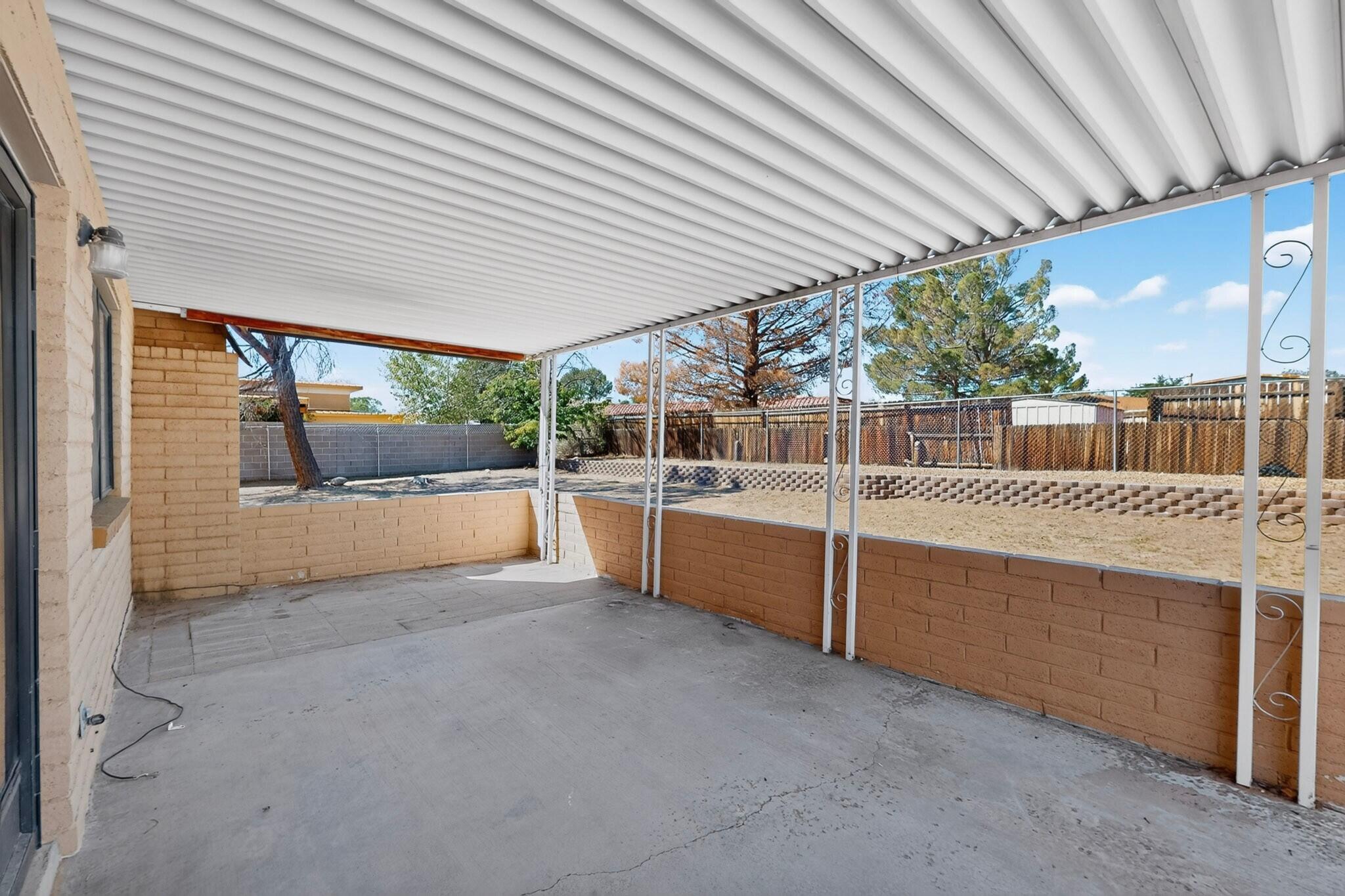 209 Villa Verde Drive SE