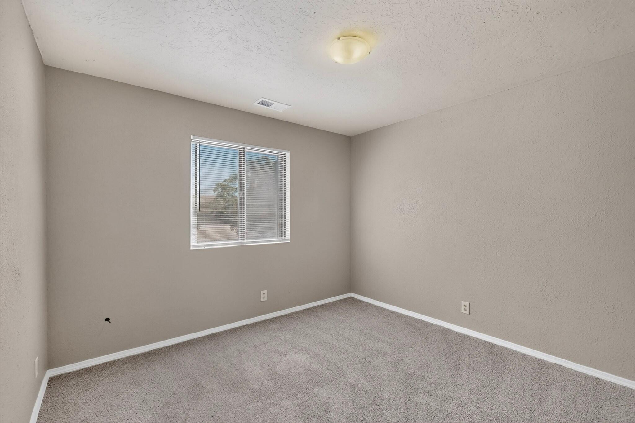 209 Villa Verde Drive SE
