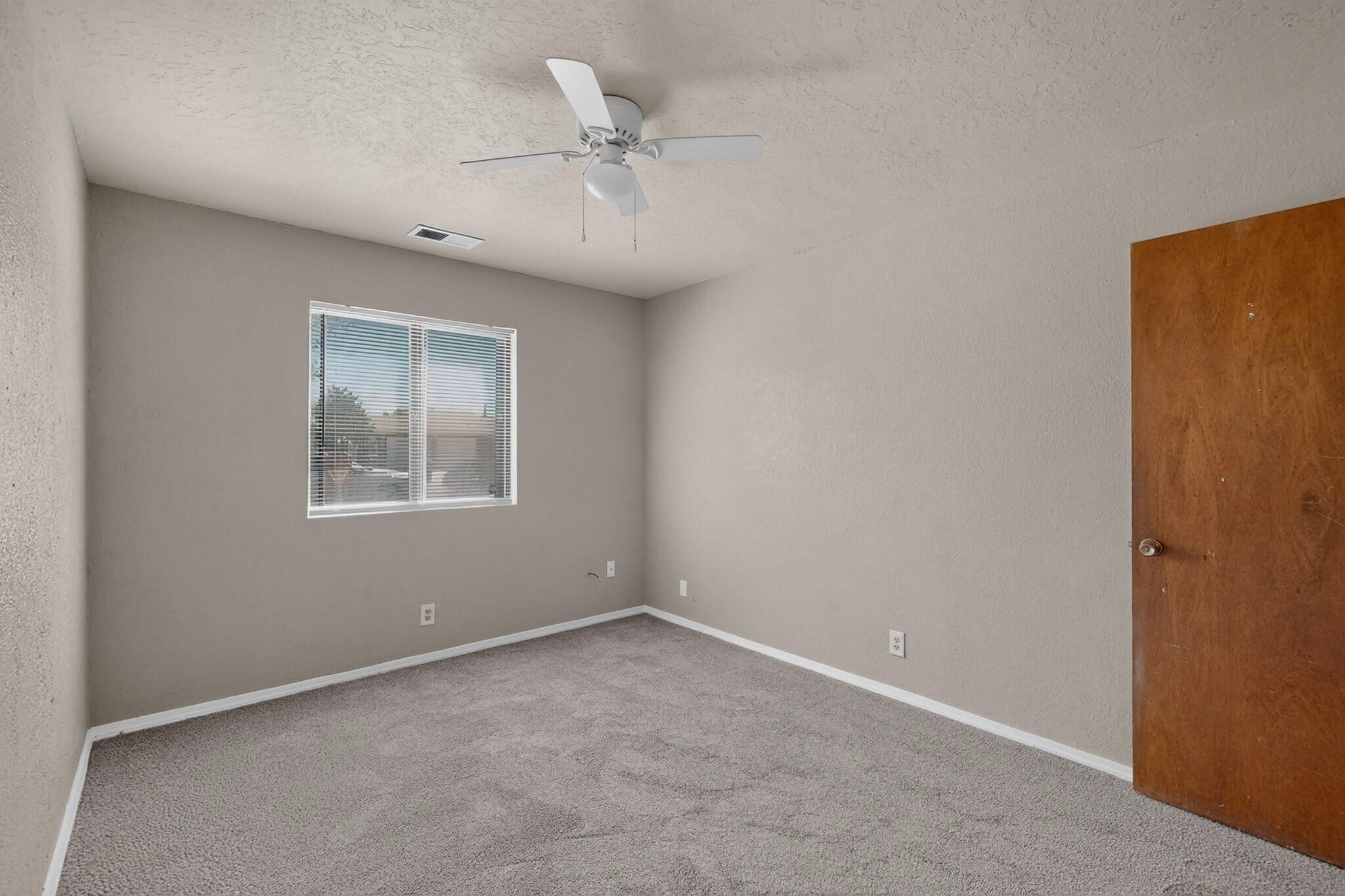 209 Villa Verde Drive SE