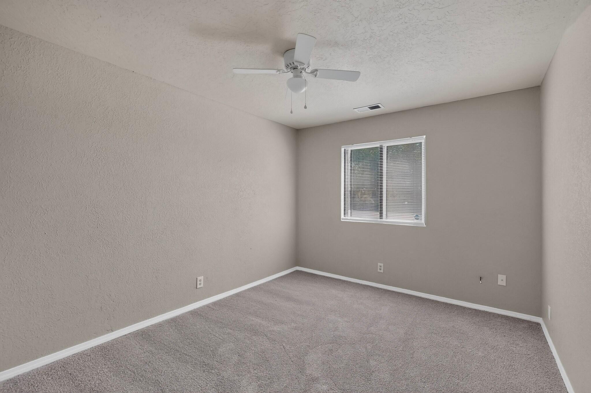 209 Villa Verde Drive SE