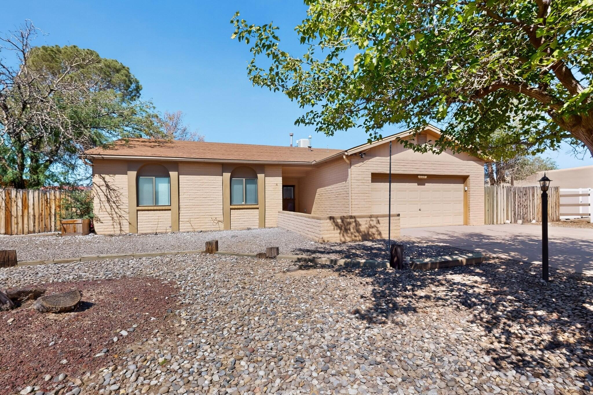 209 Villa Verde Drive SE