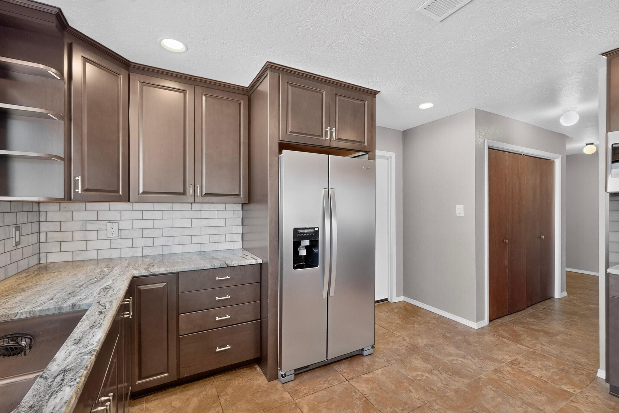209 Villa Verde Drive SE