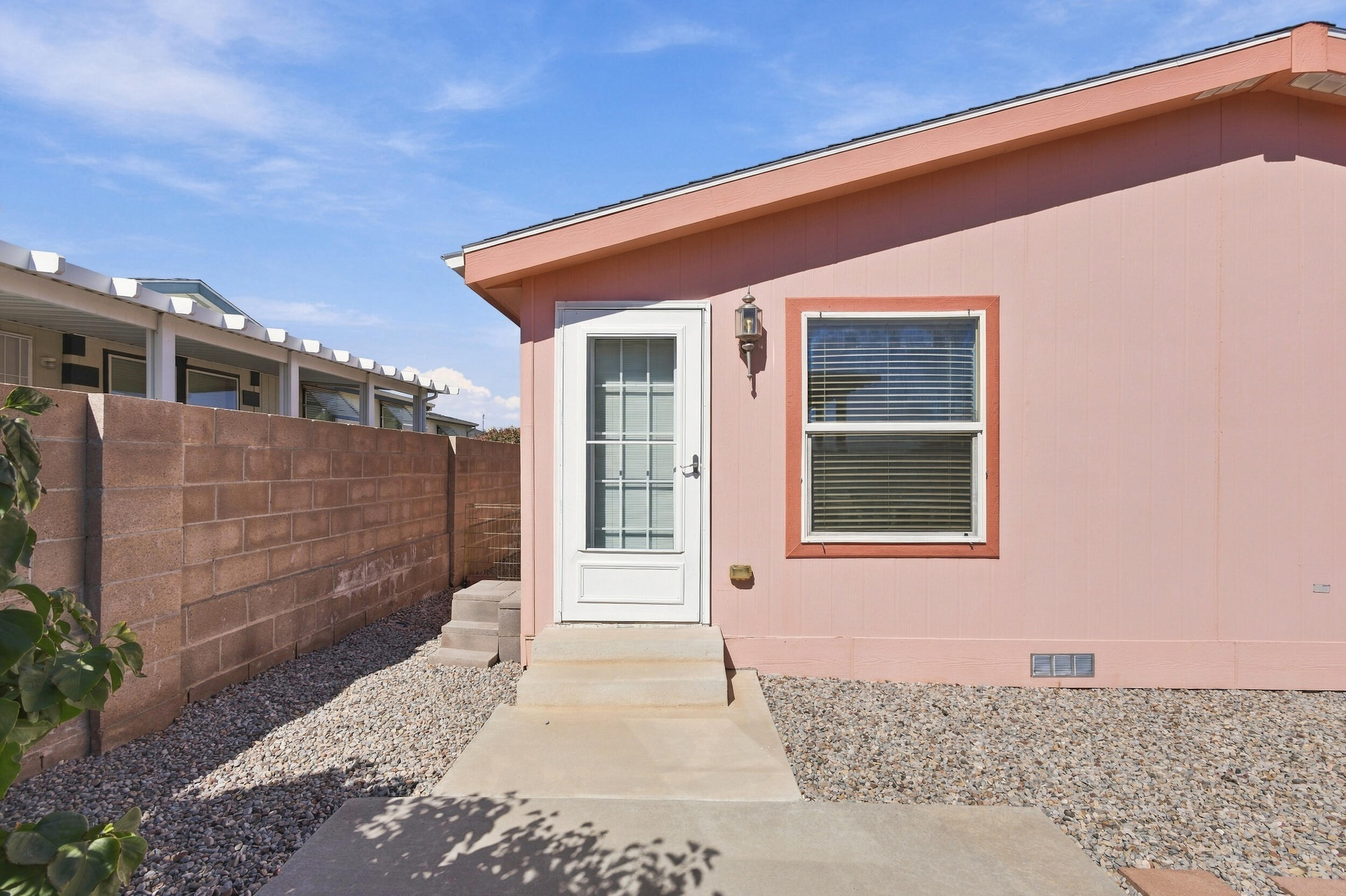 231 Sunrise Bluffs Drive
