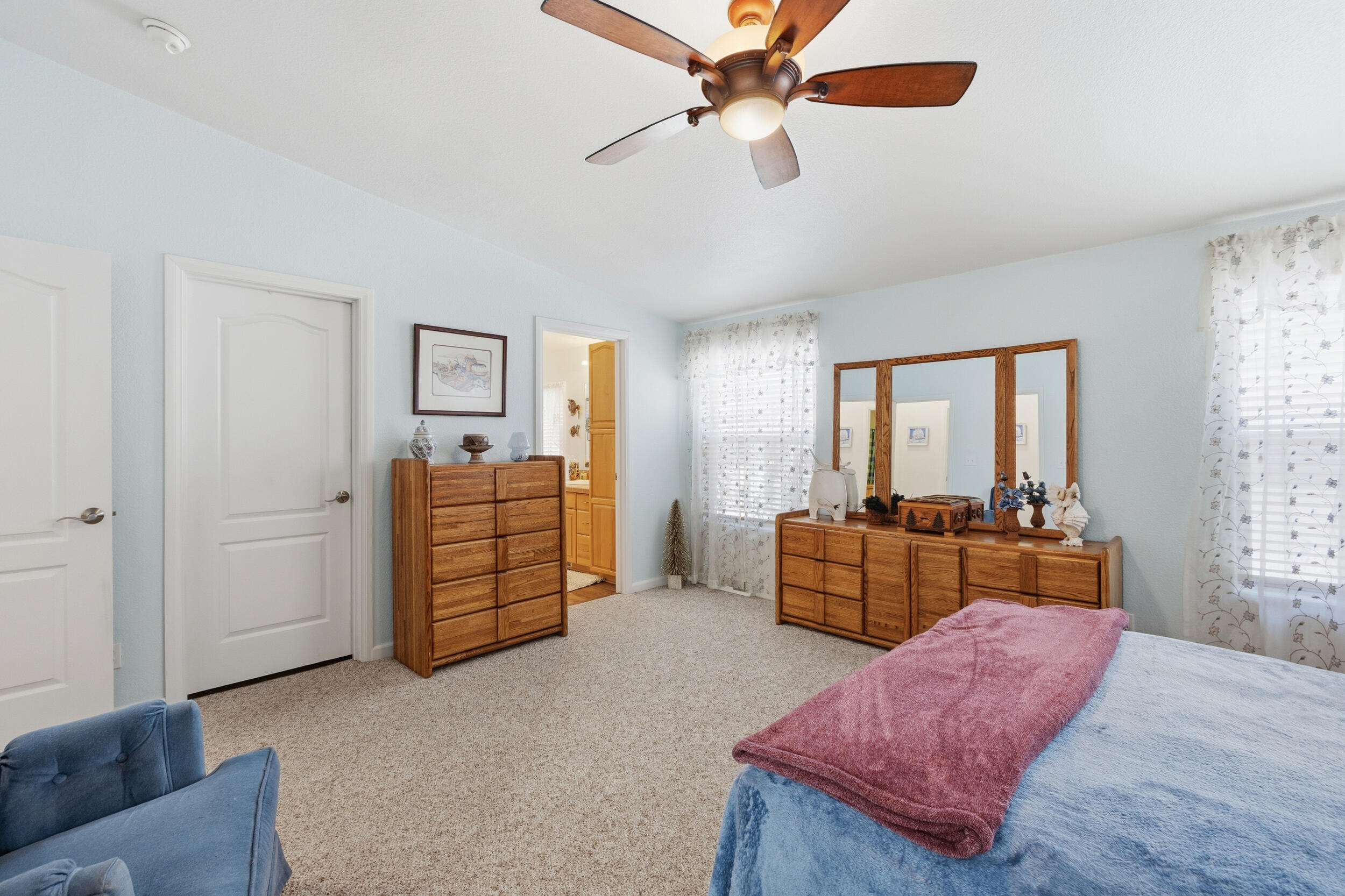 231 Sunrise Bluffs Drive