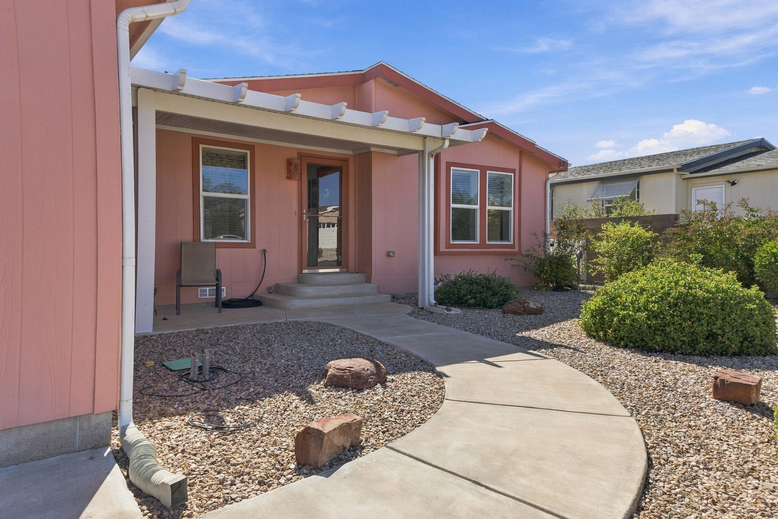231 Sunrise Bluffs Drive