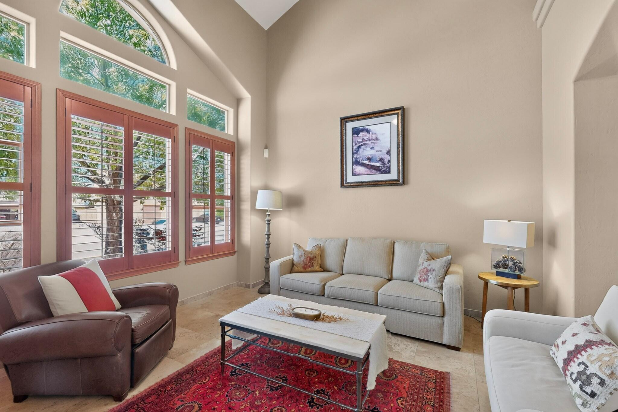 3805 Bay Hill Loop SE