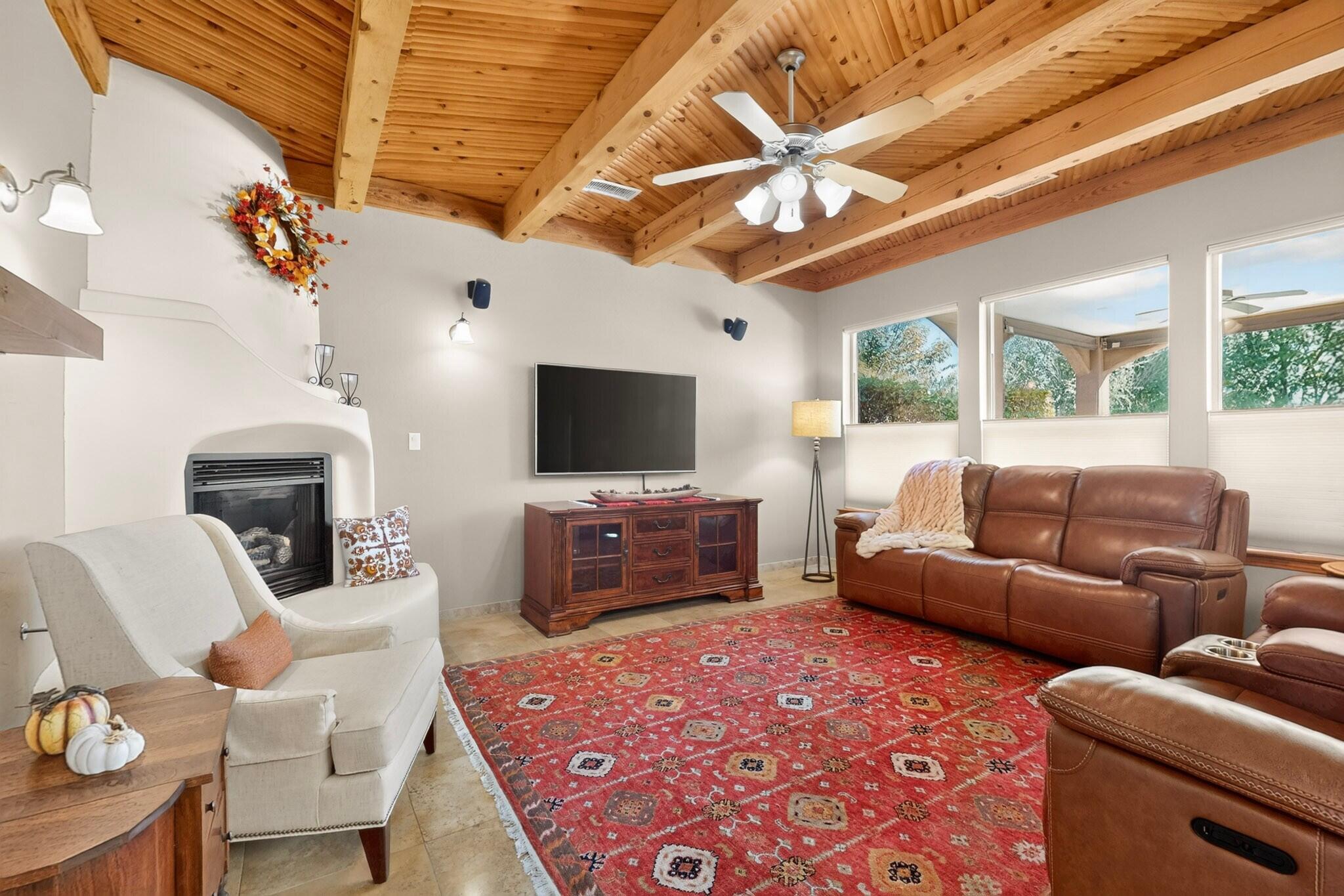 3805 Bay Hill Loop SE
