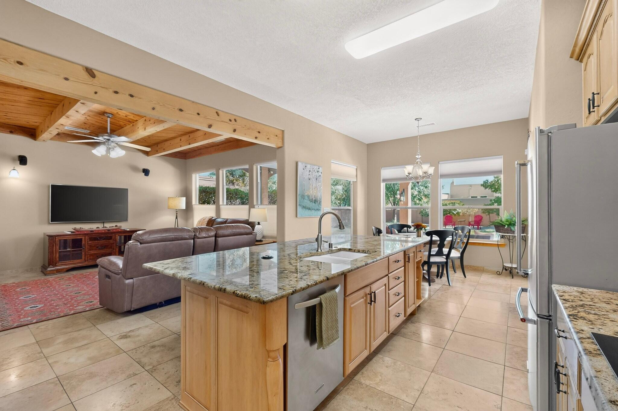 3805 Bay Hill Loop SE
