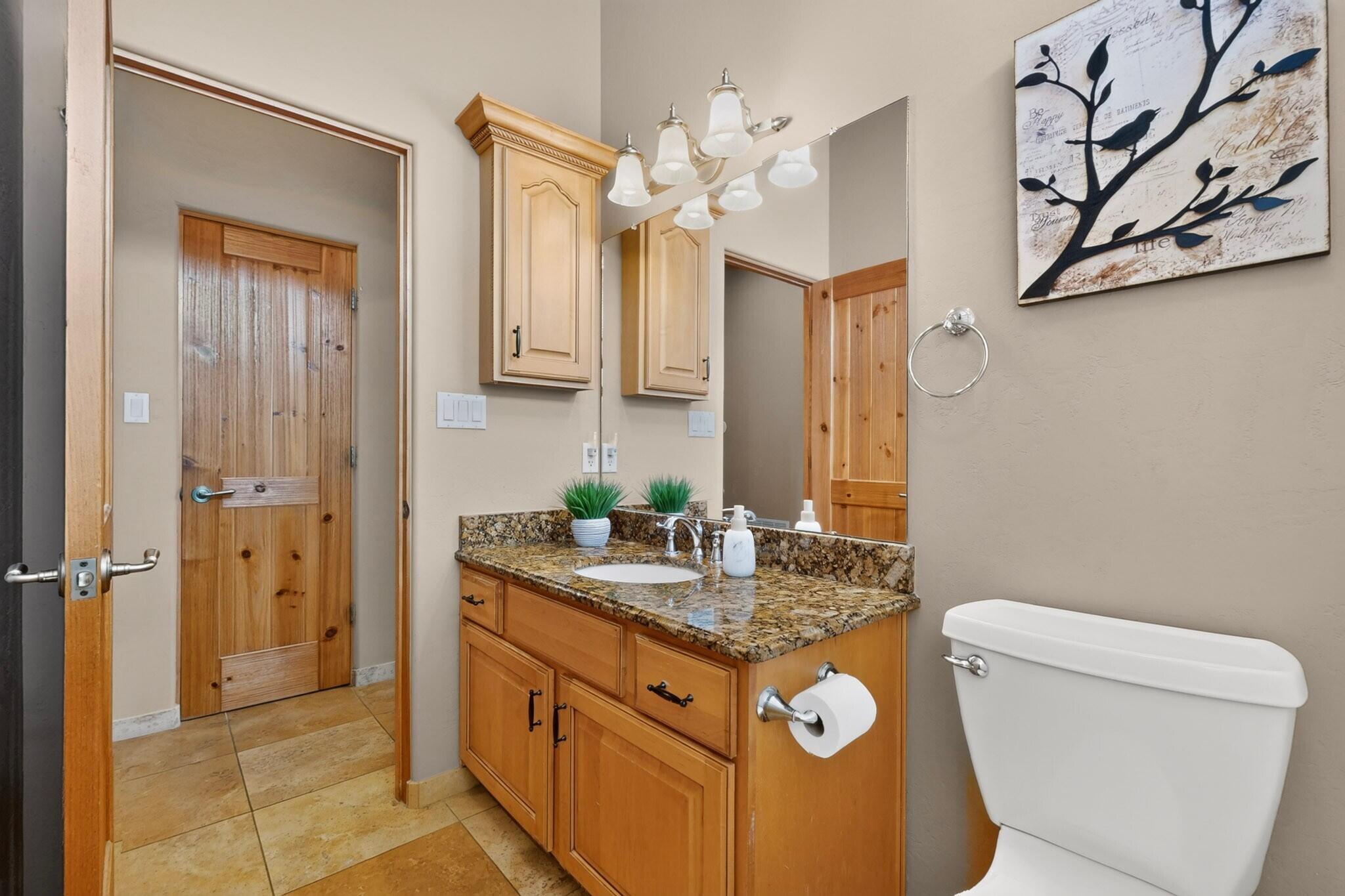 3805 Bay Hill Loop SE