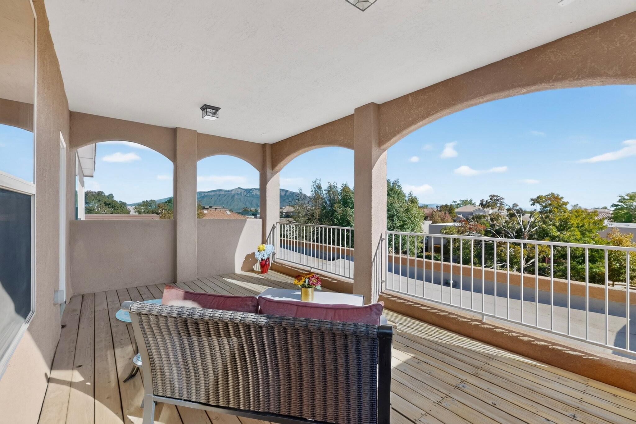 3805 Bay Hill Loop SE
