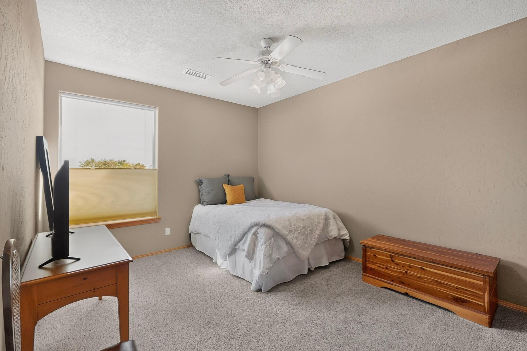 3805 Bay Hill Loop SE
