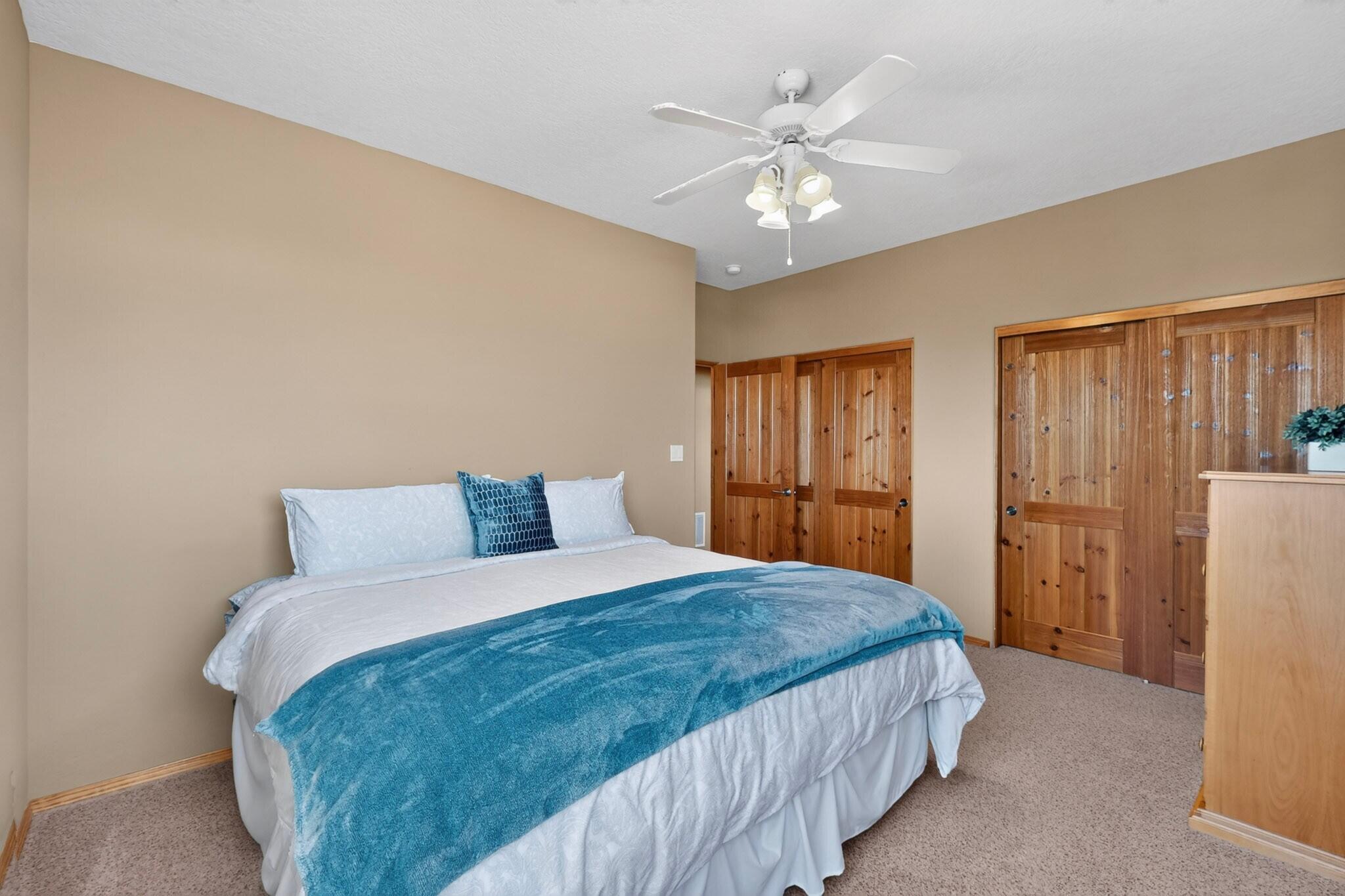 3805 Bay Hill Loop SE