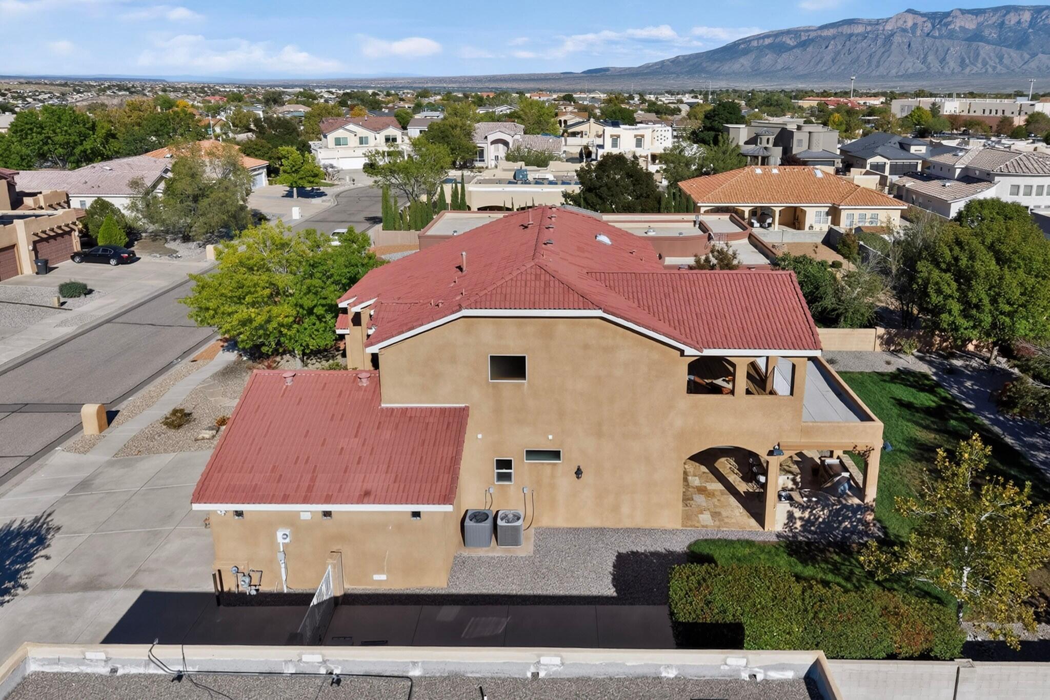 3805 Bay Hill Loop SE