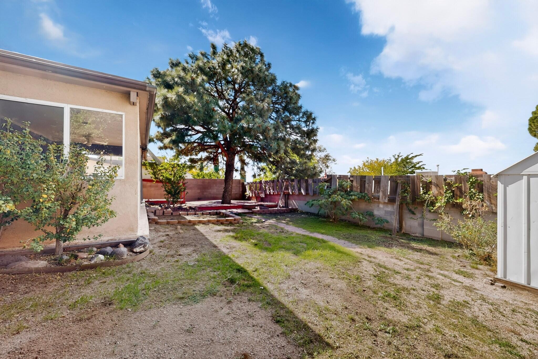 1405 Willys Knight Drive NE