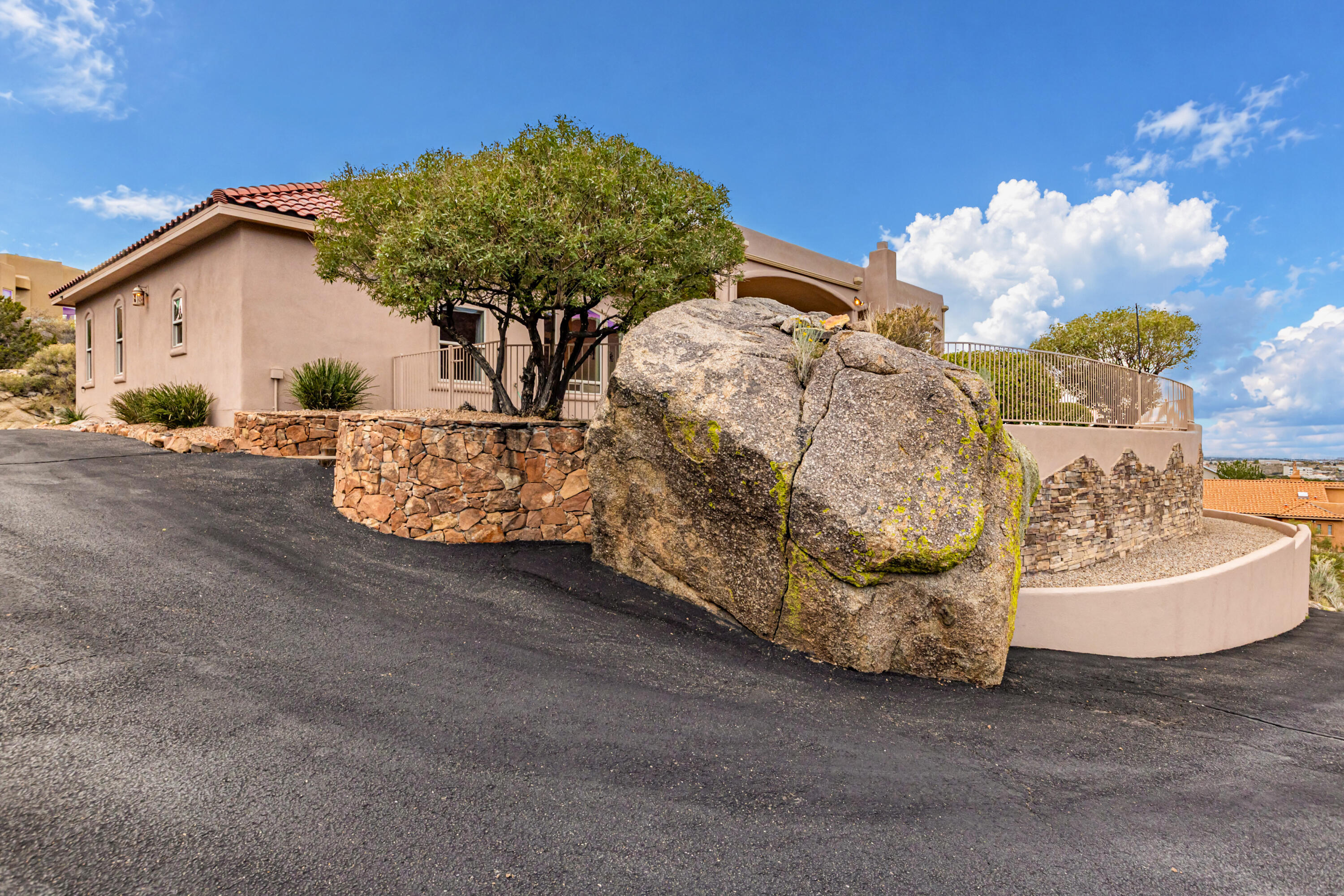 26 Desert Sky Road SE