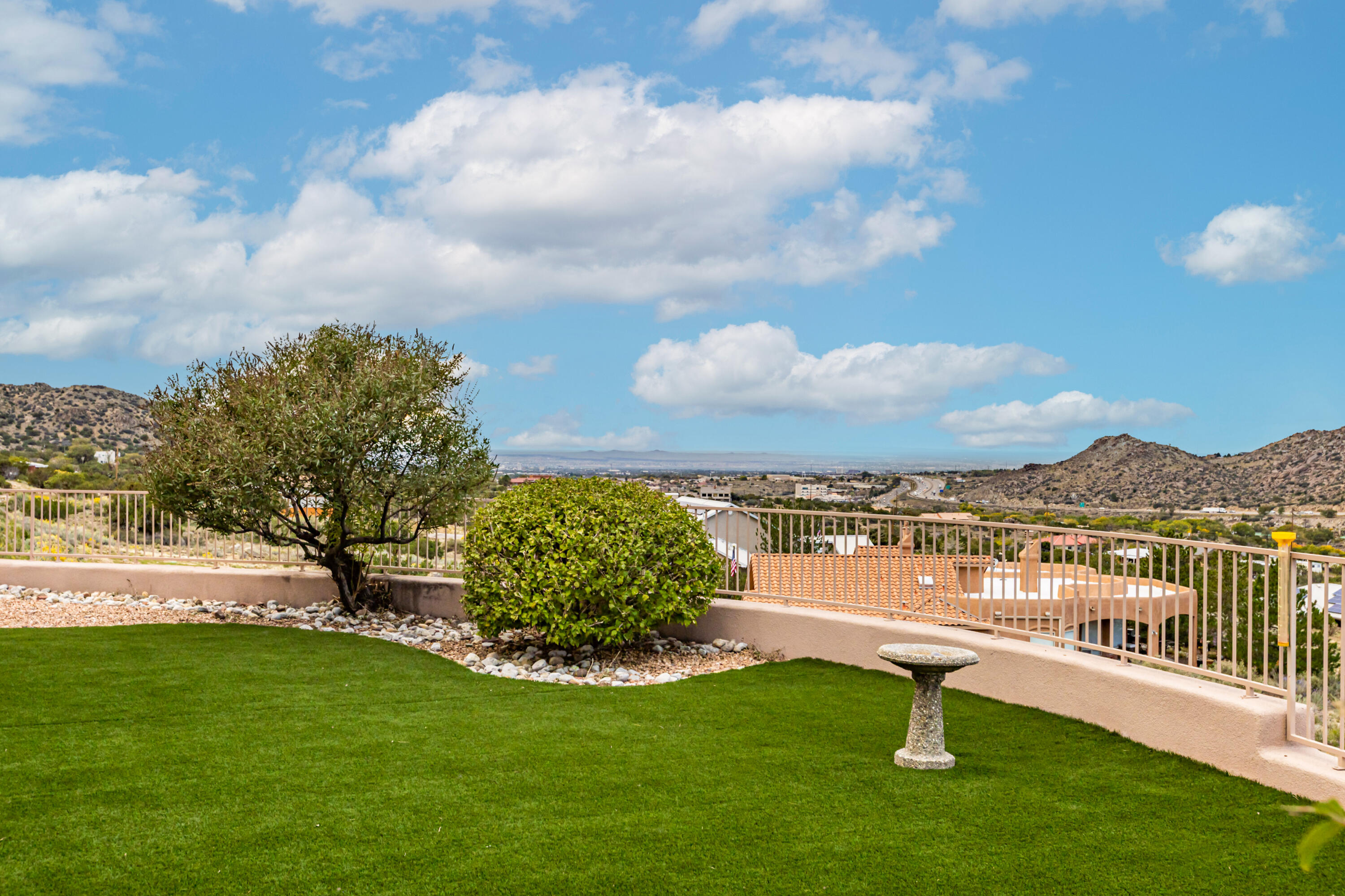 26 Desert Sky Road SE