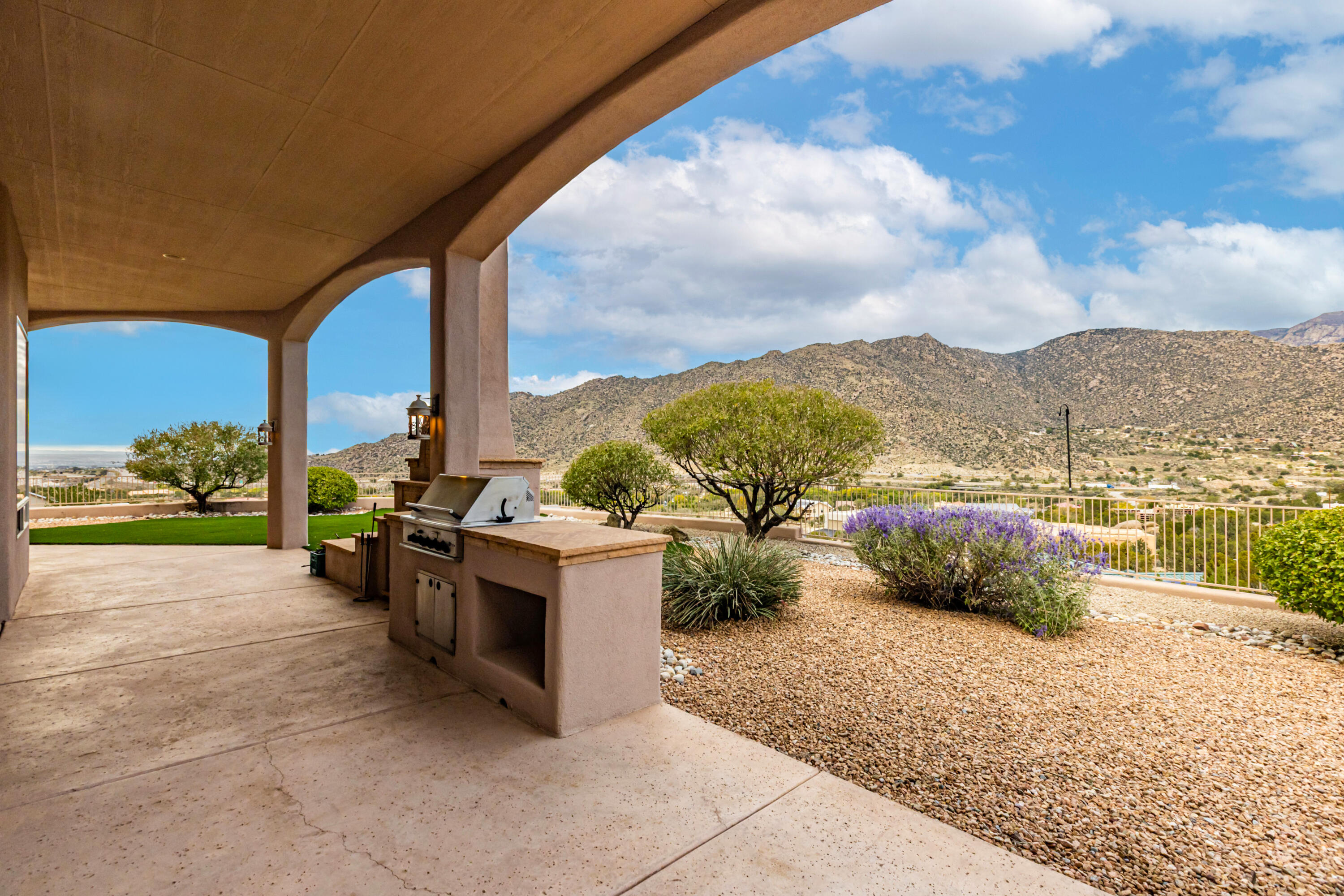 26 Desert Sky Road SE
