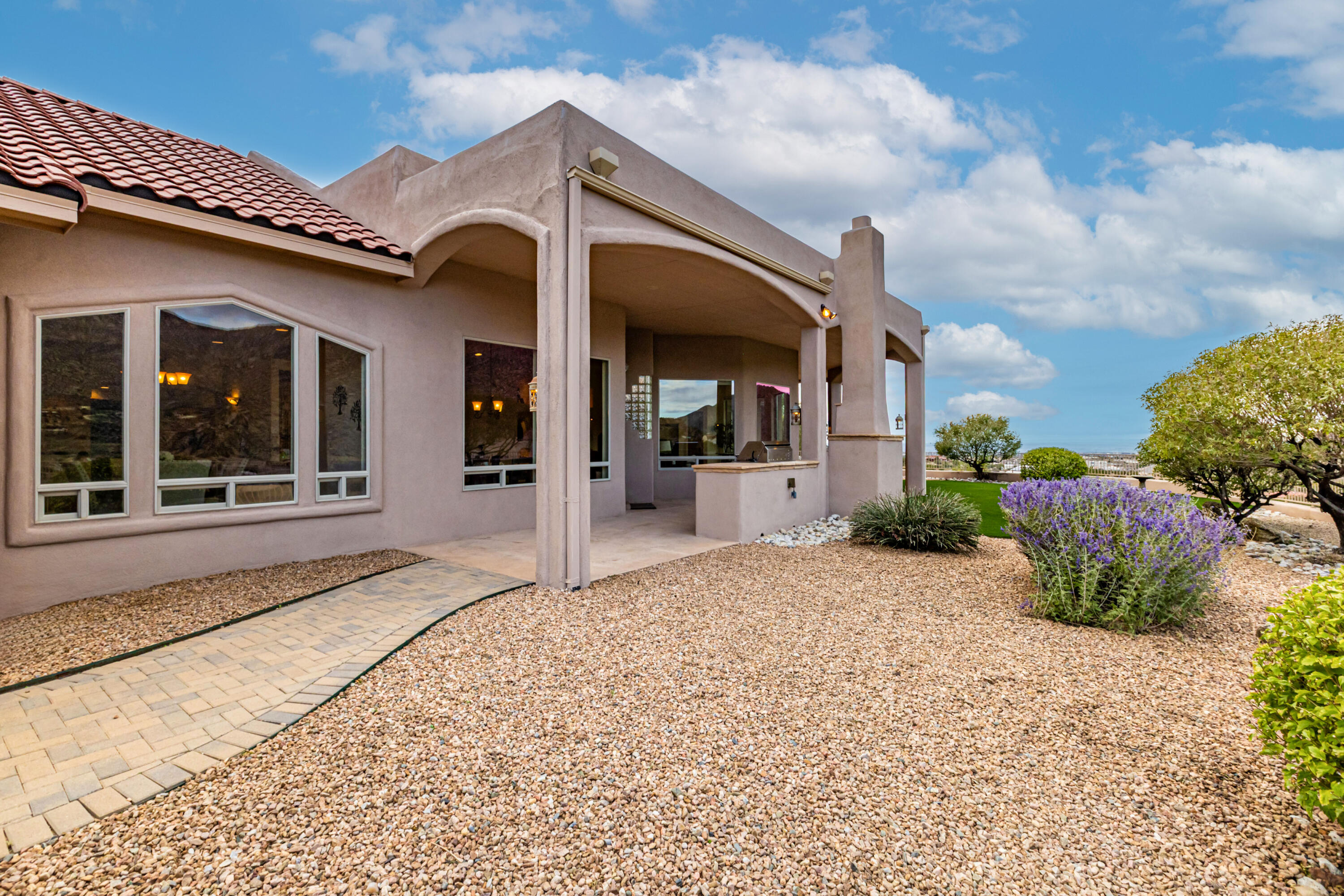26 Desert Sky Road SE