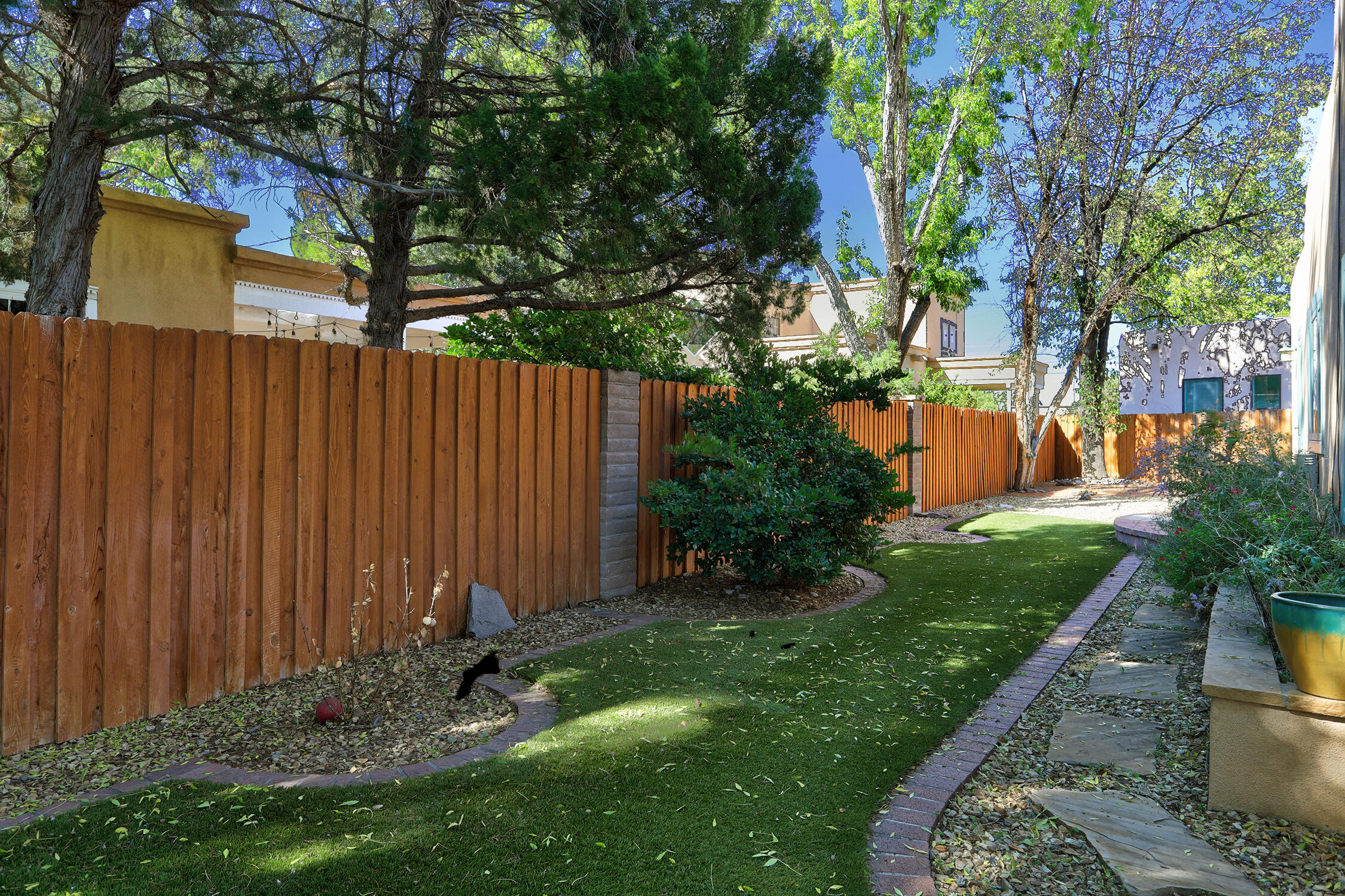 2109 Ryan Place NW