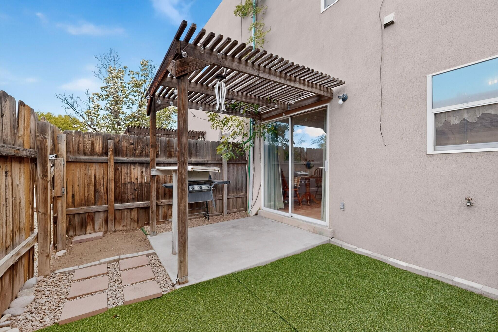 615 Menaul Boulevard NW UNIT C