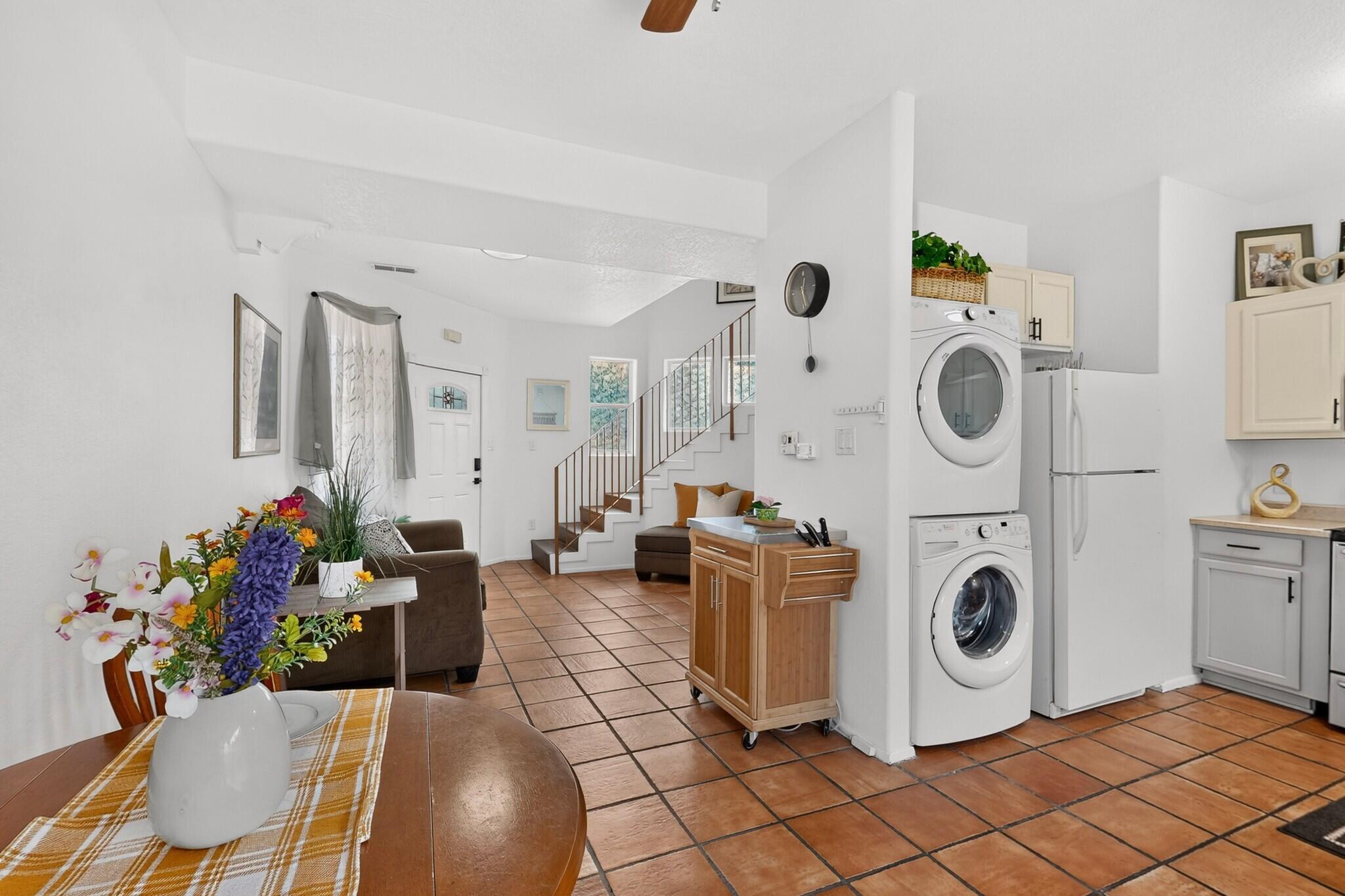 615 Menaul Boulevard NW UNIT C
