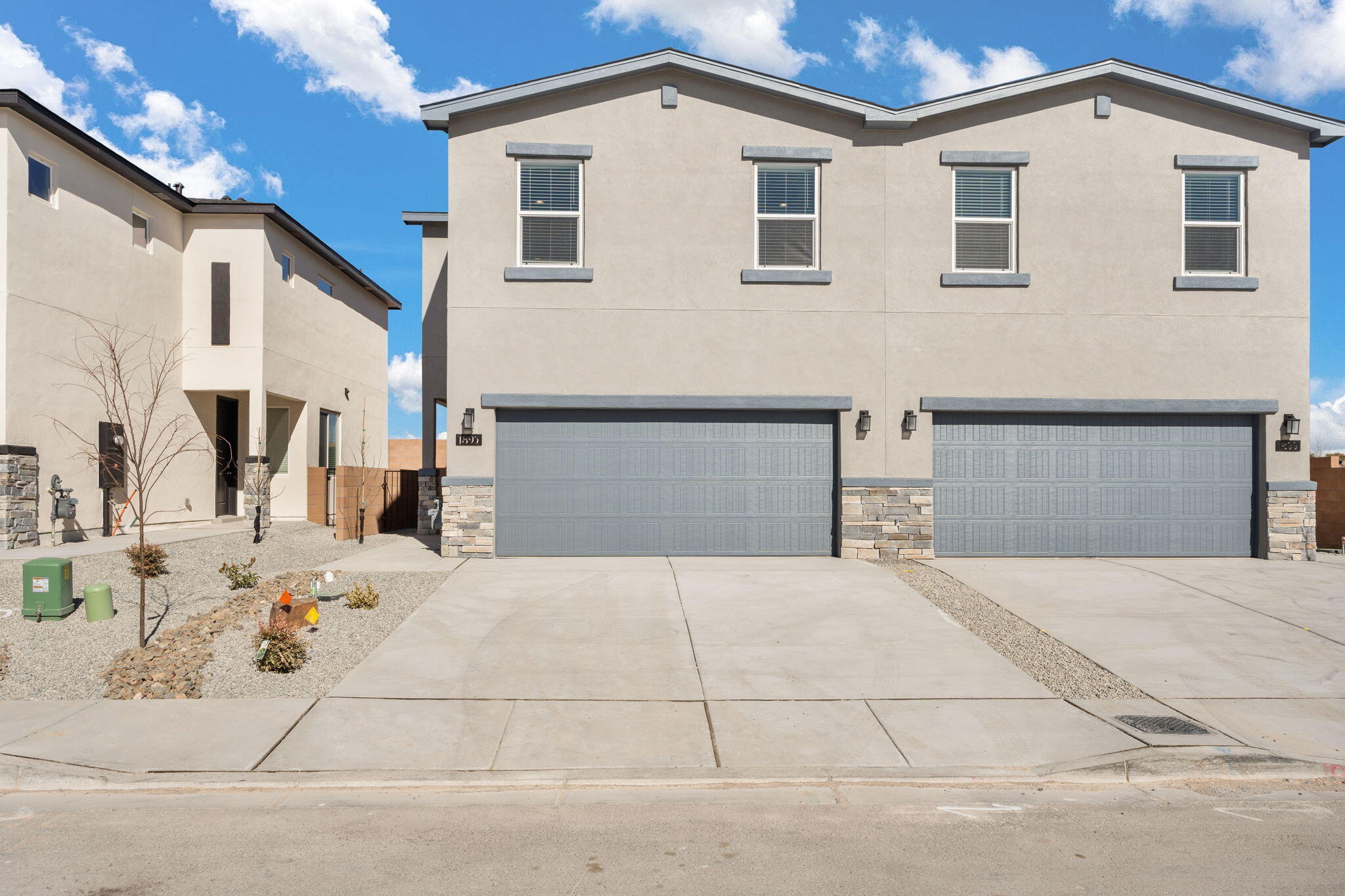 1895 Sunrise Lane SE