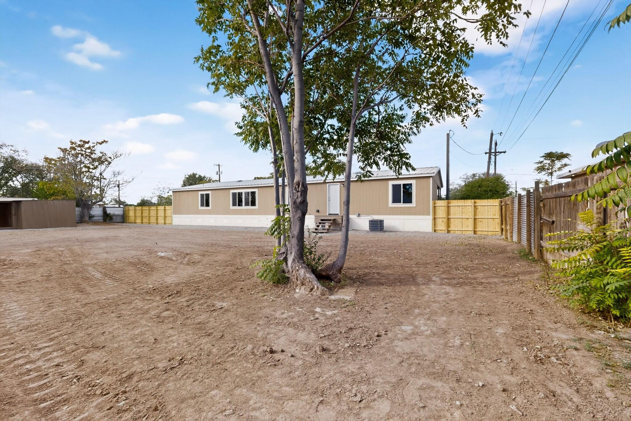 212 Clark Road SW