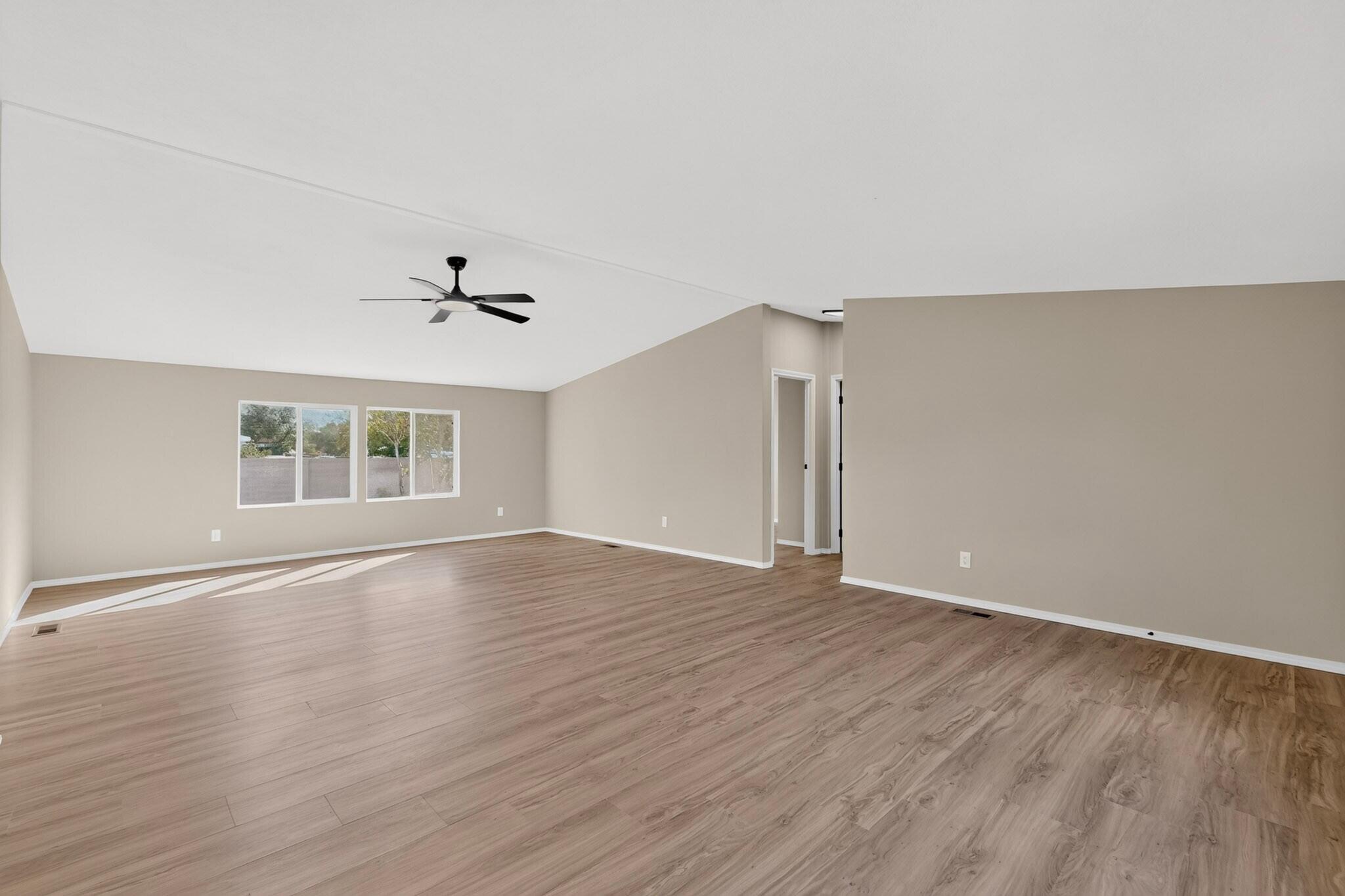 212 Clark Road SW