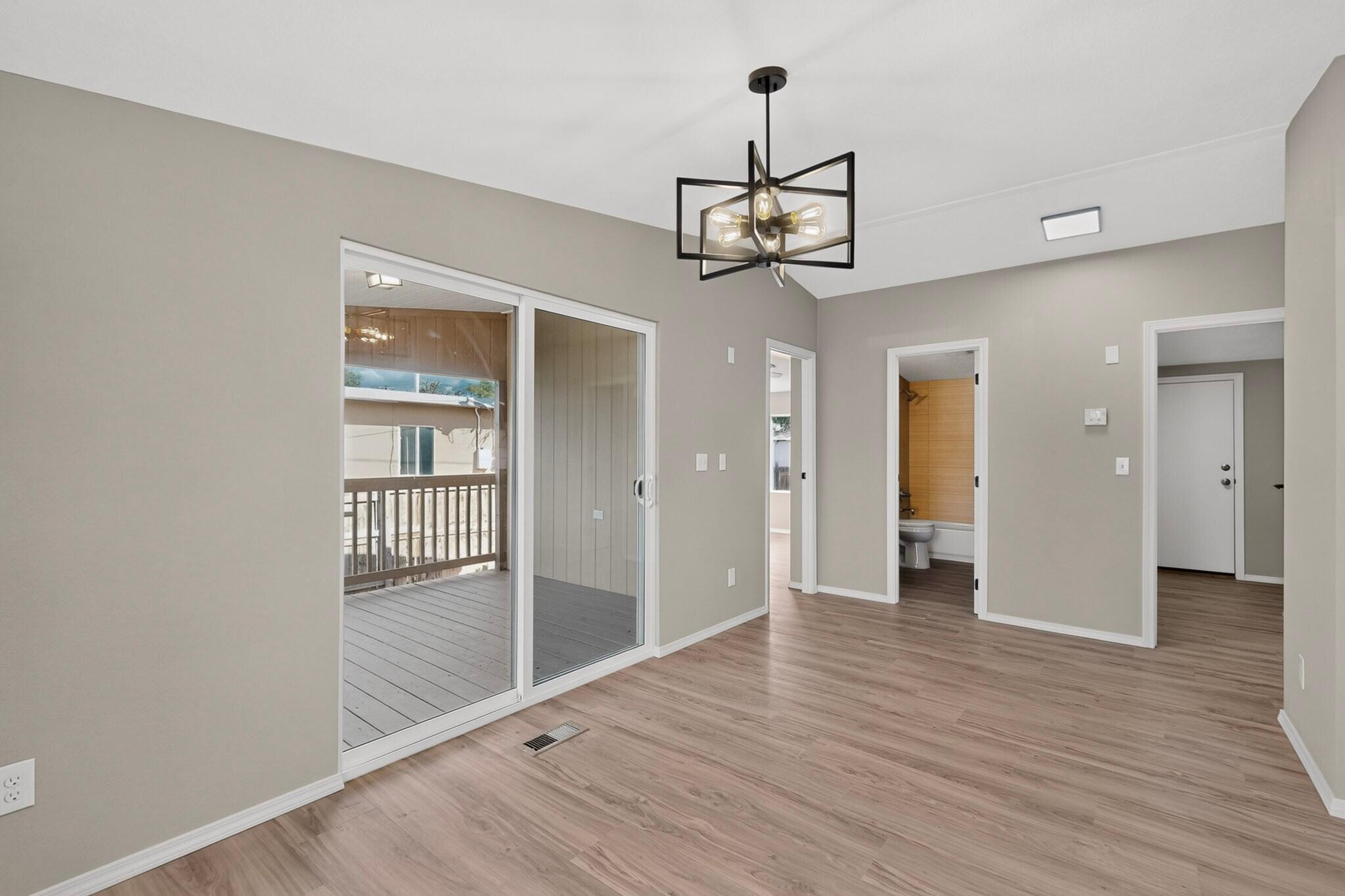 212 Clark Road SW