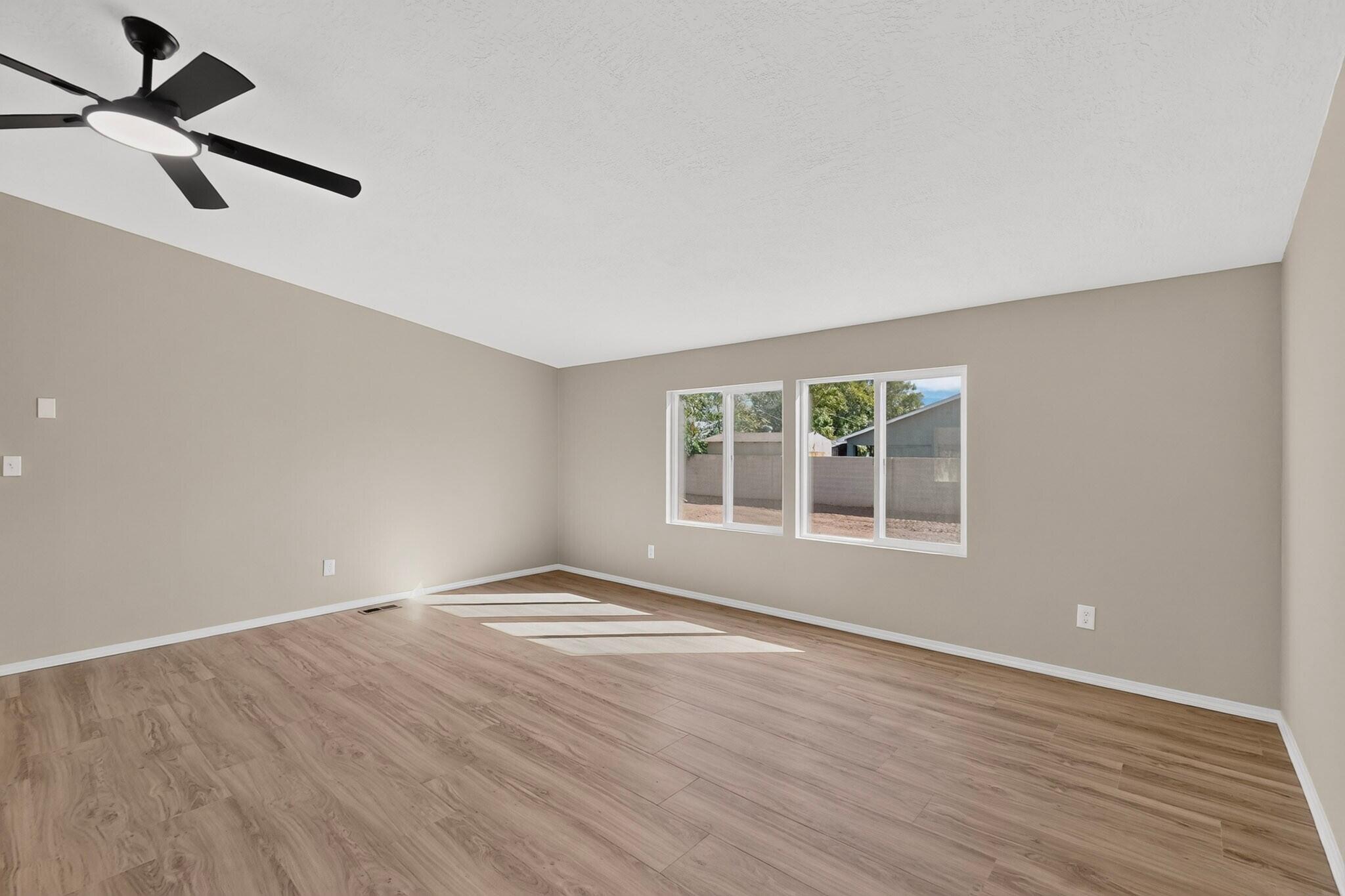 212 Clark Road SW
