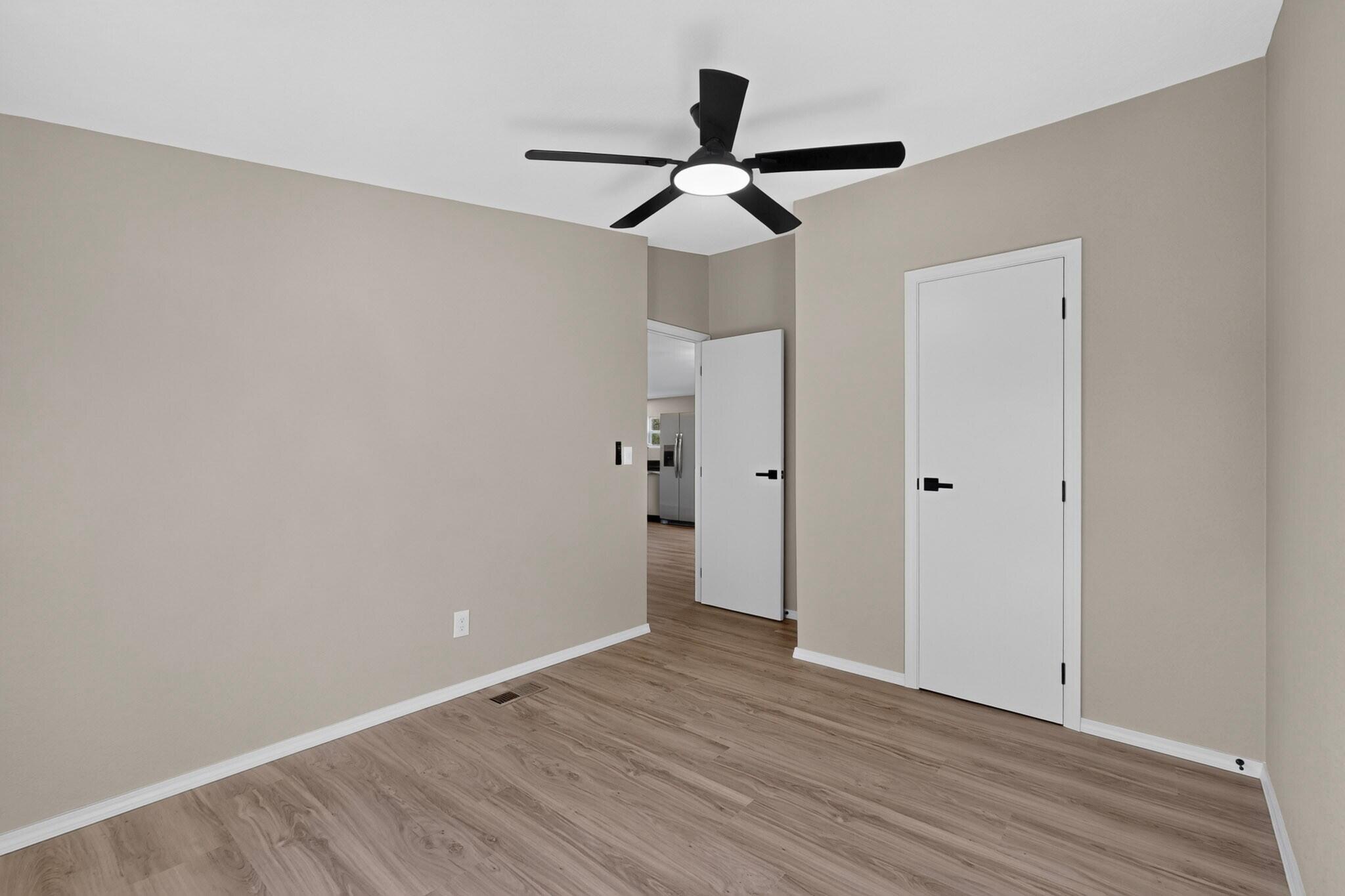 212 Clark Road SW