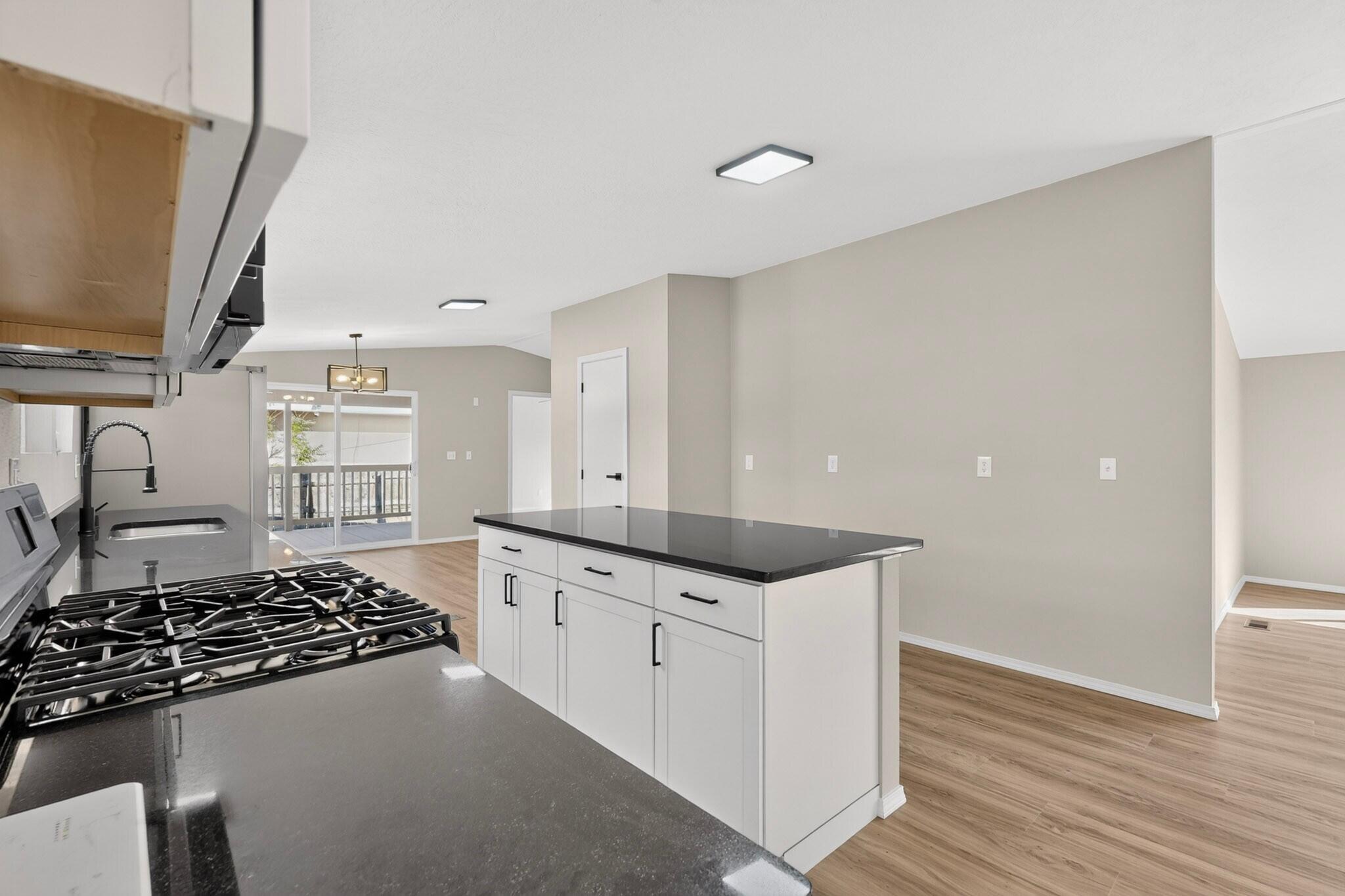 212 Clark Road SW