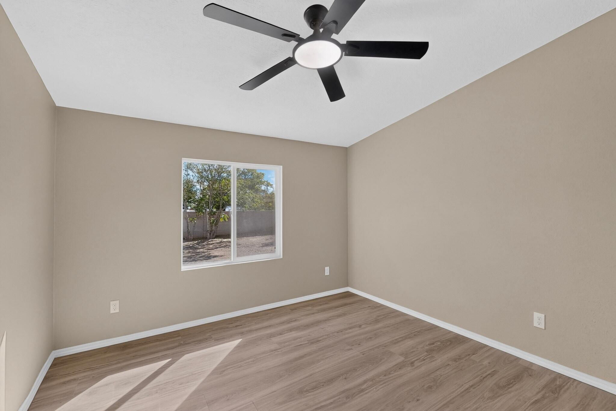 212 Clark Road SW