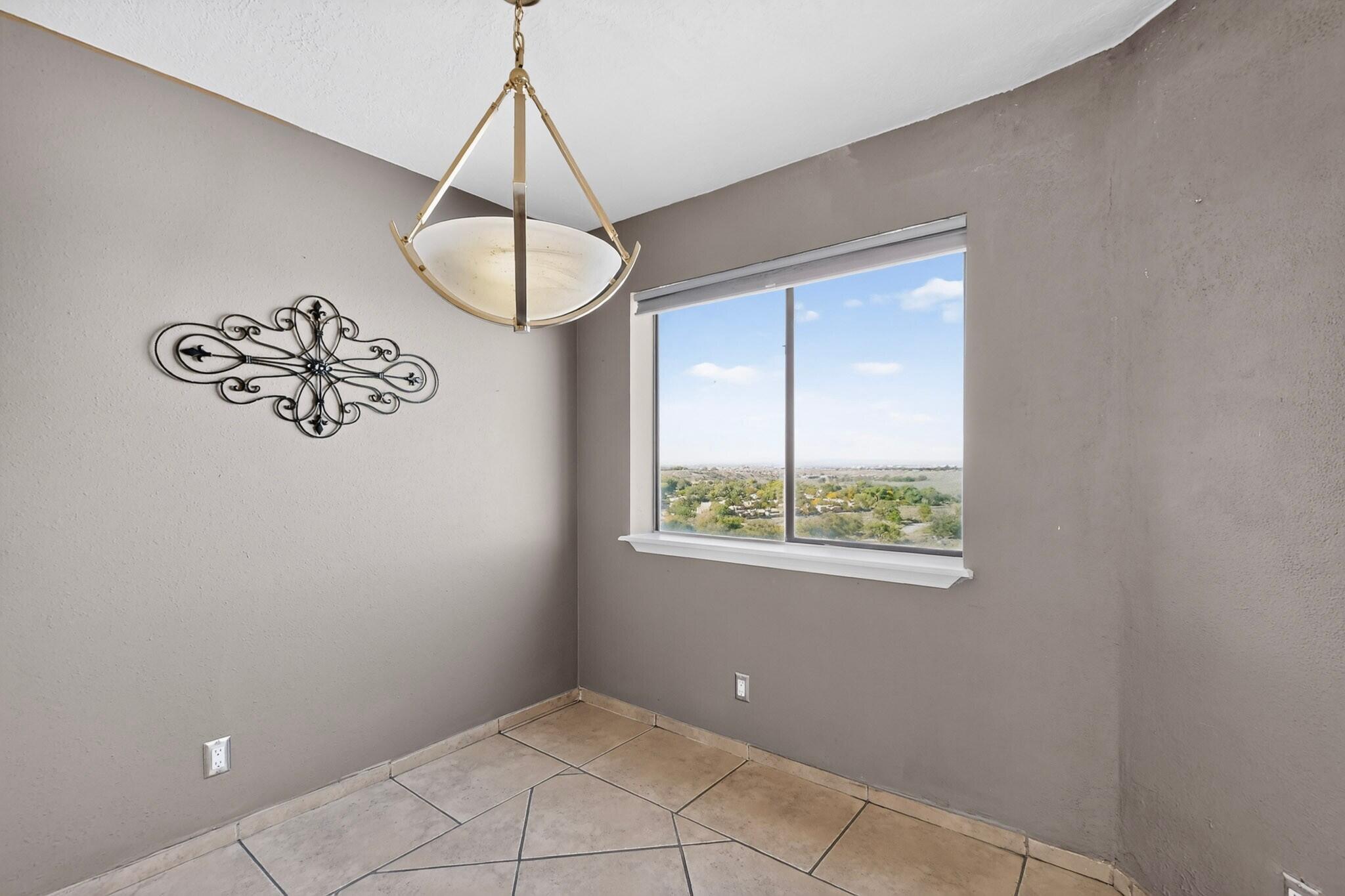 517 Pinon Creek Road SE