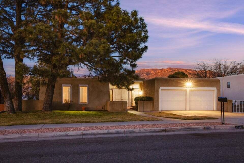 715 Branding Iron Drive SE