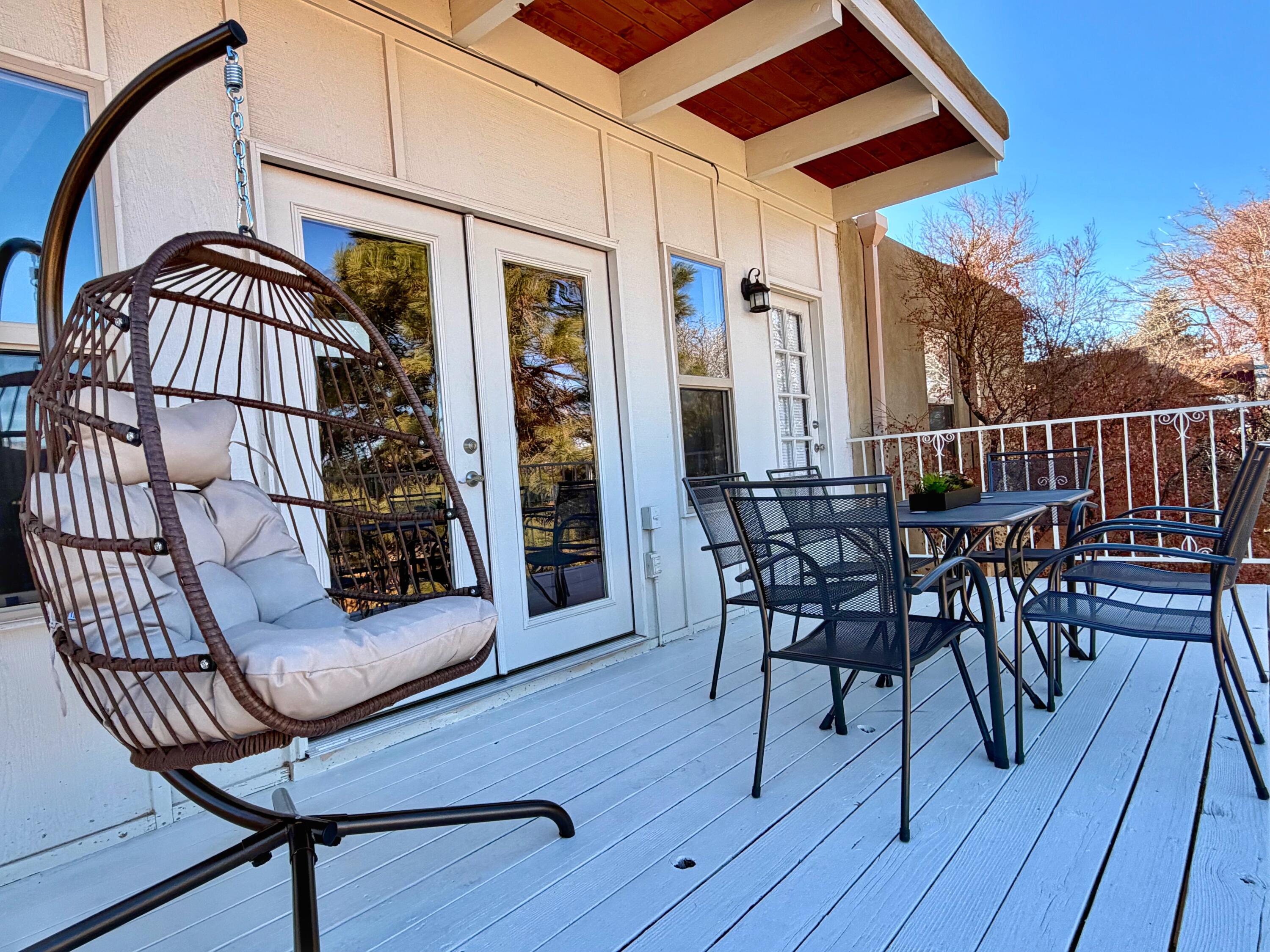 715 Branding Iron Drive SE