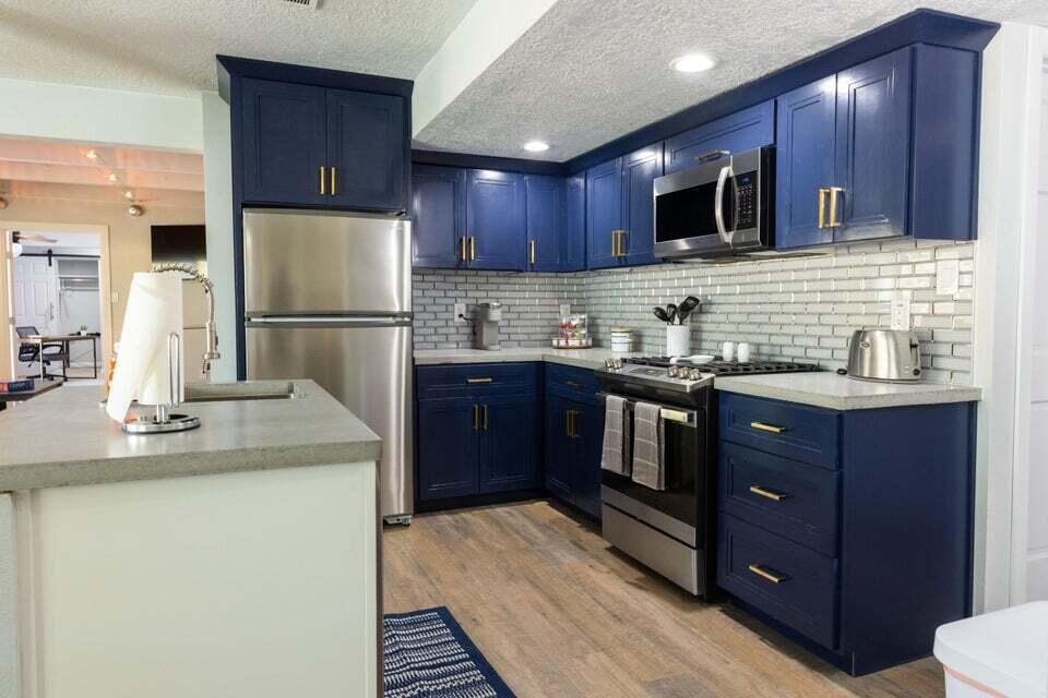 715 Branding Iron Drive SE