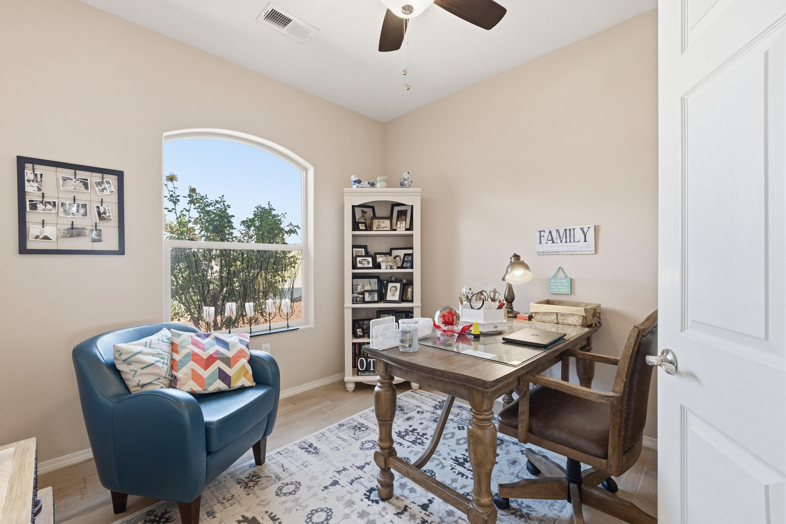 315 Sunrise Bluffs Drive
