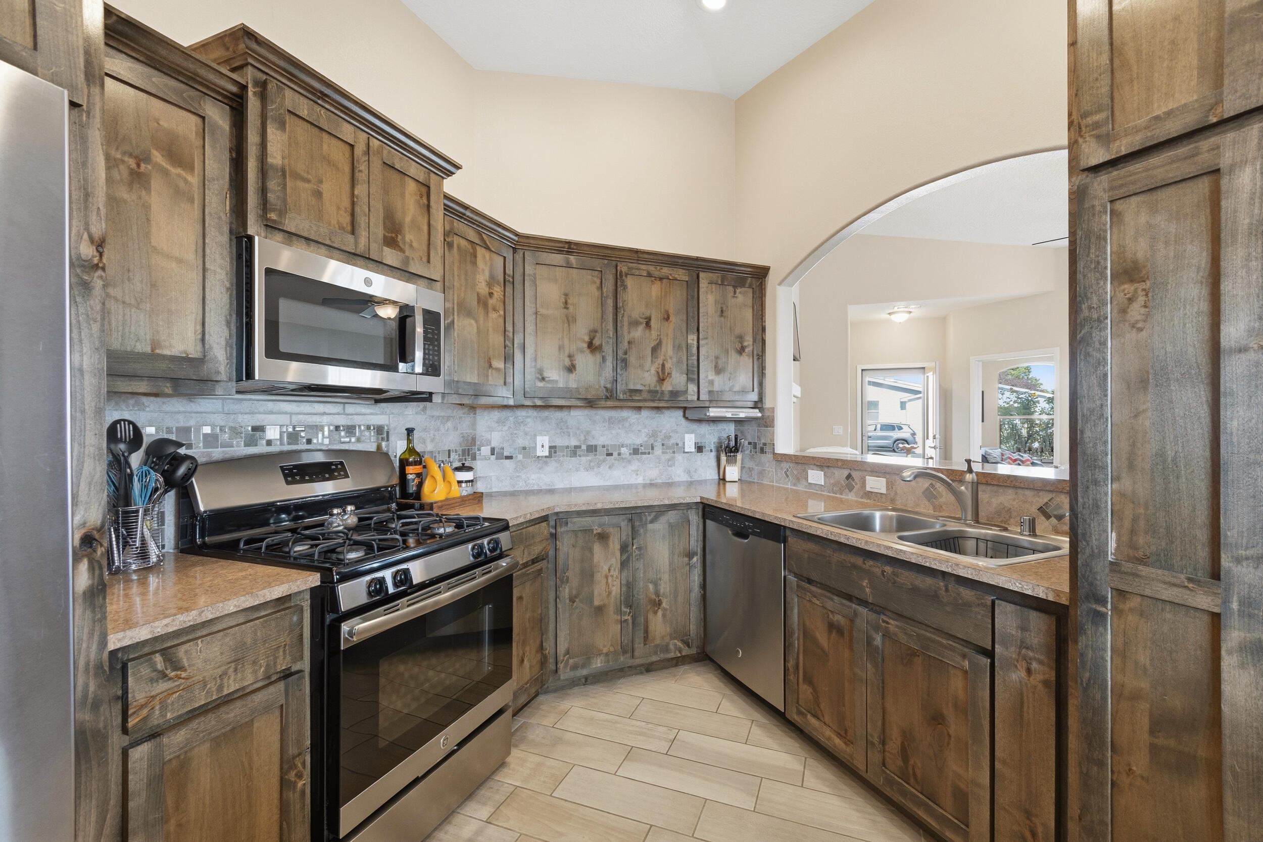 315 Sunrise Bluffs Drive